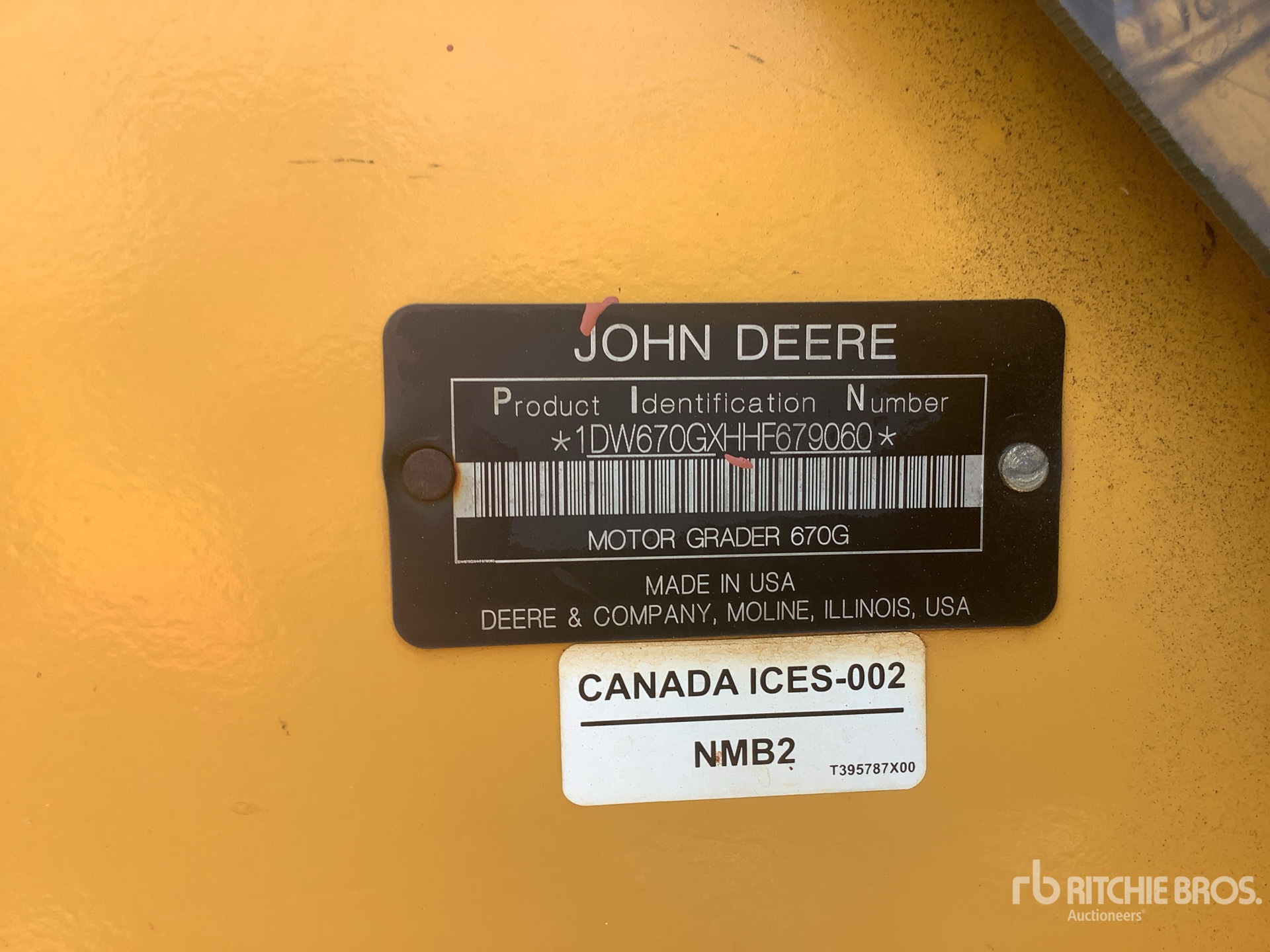2017 John Deere 670G