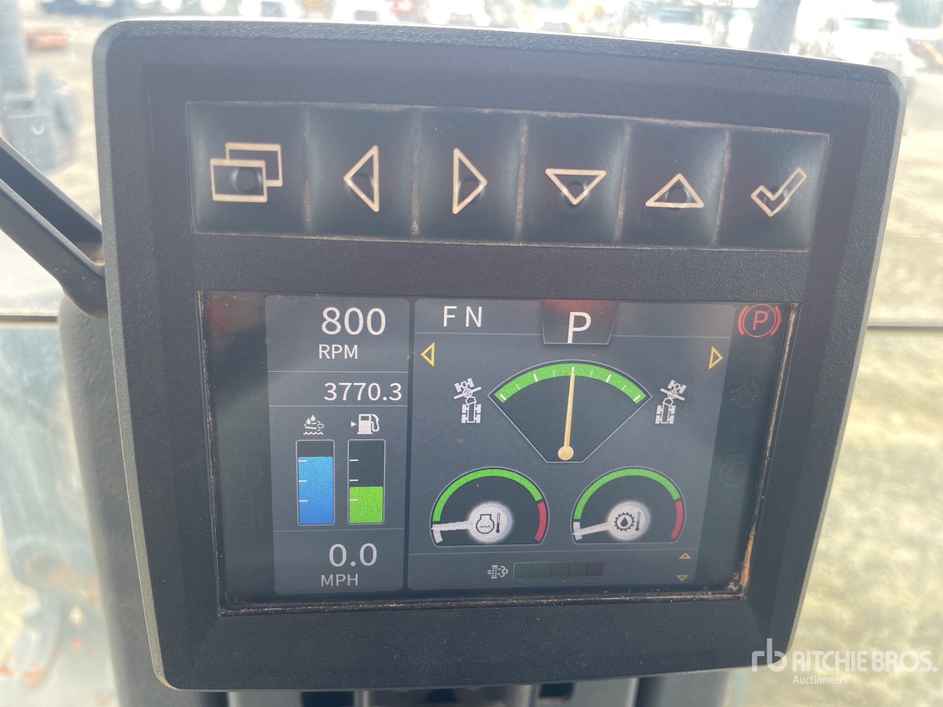 2017 John Deere 670G