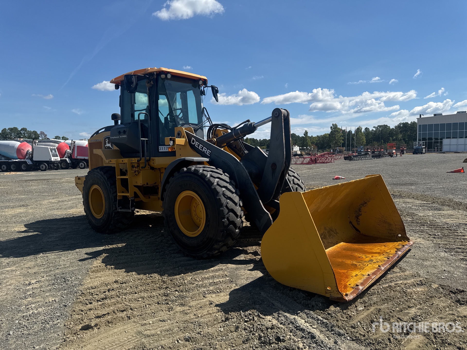 2019 John Deere 544L