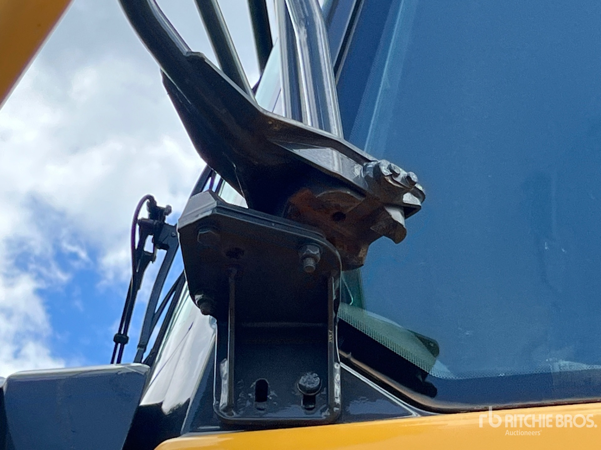 2013 John Deere 460E