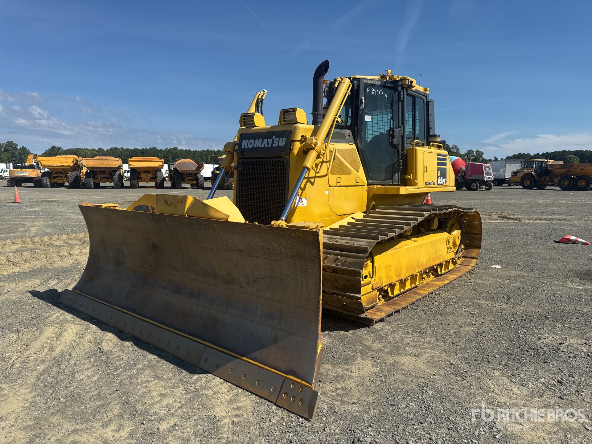 Photo of 2012 Komatsu D65PX-17