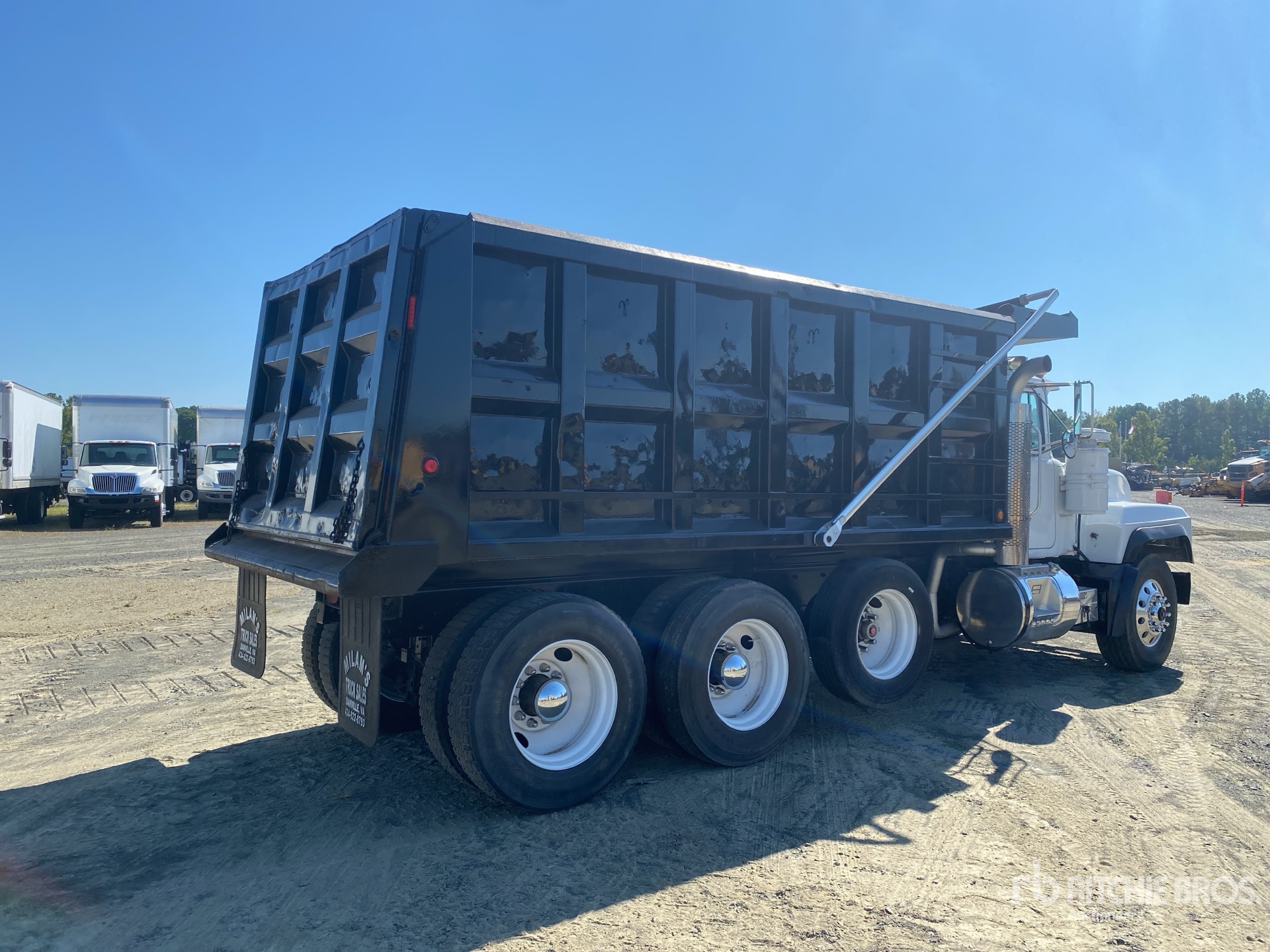 2003 Mack RD688S