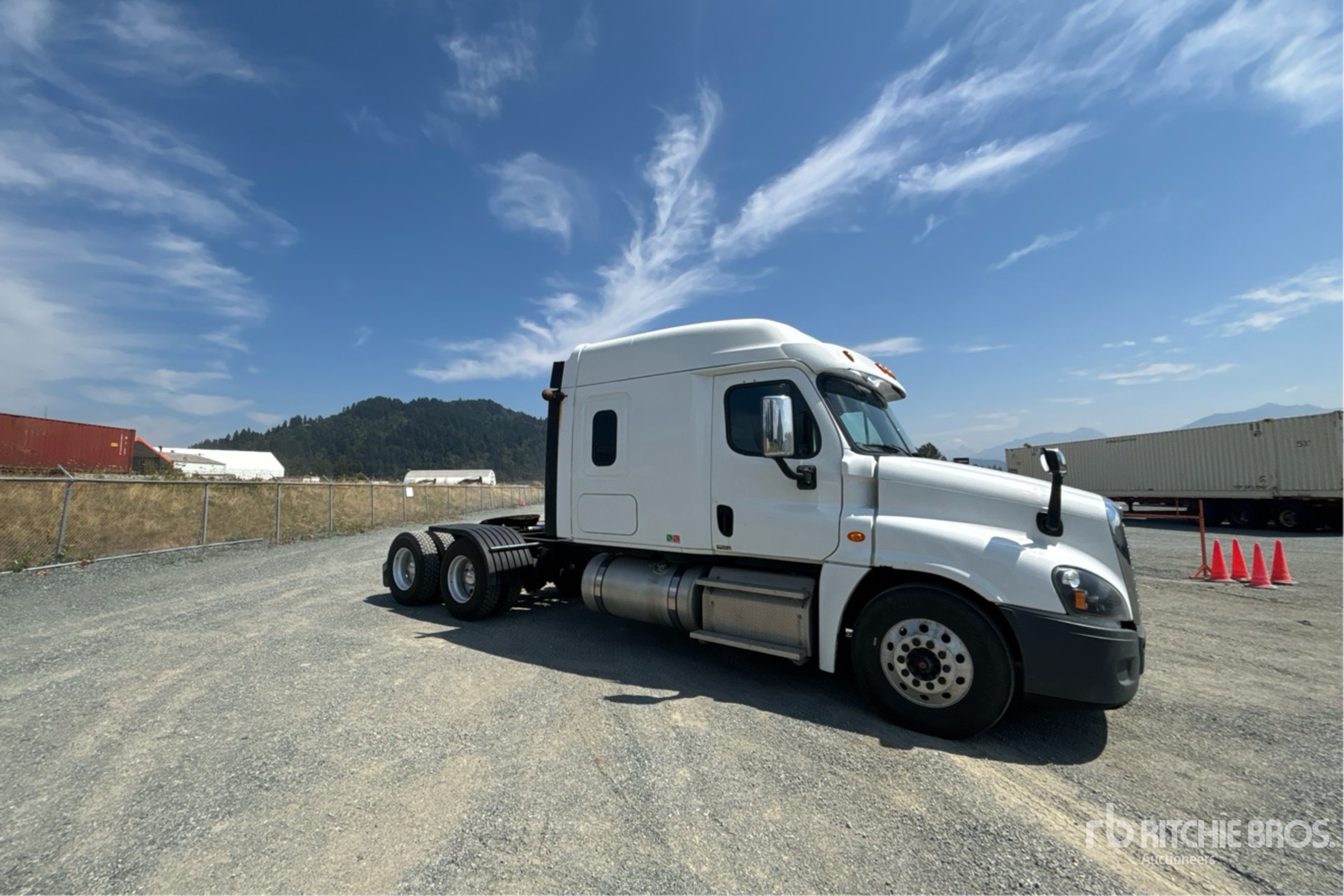 2018 Freightliner CASCADIA 125