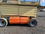 General Appearance - Scissor Lift* with