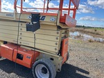 General Appearance - Scissor Lift* with