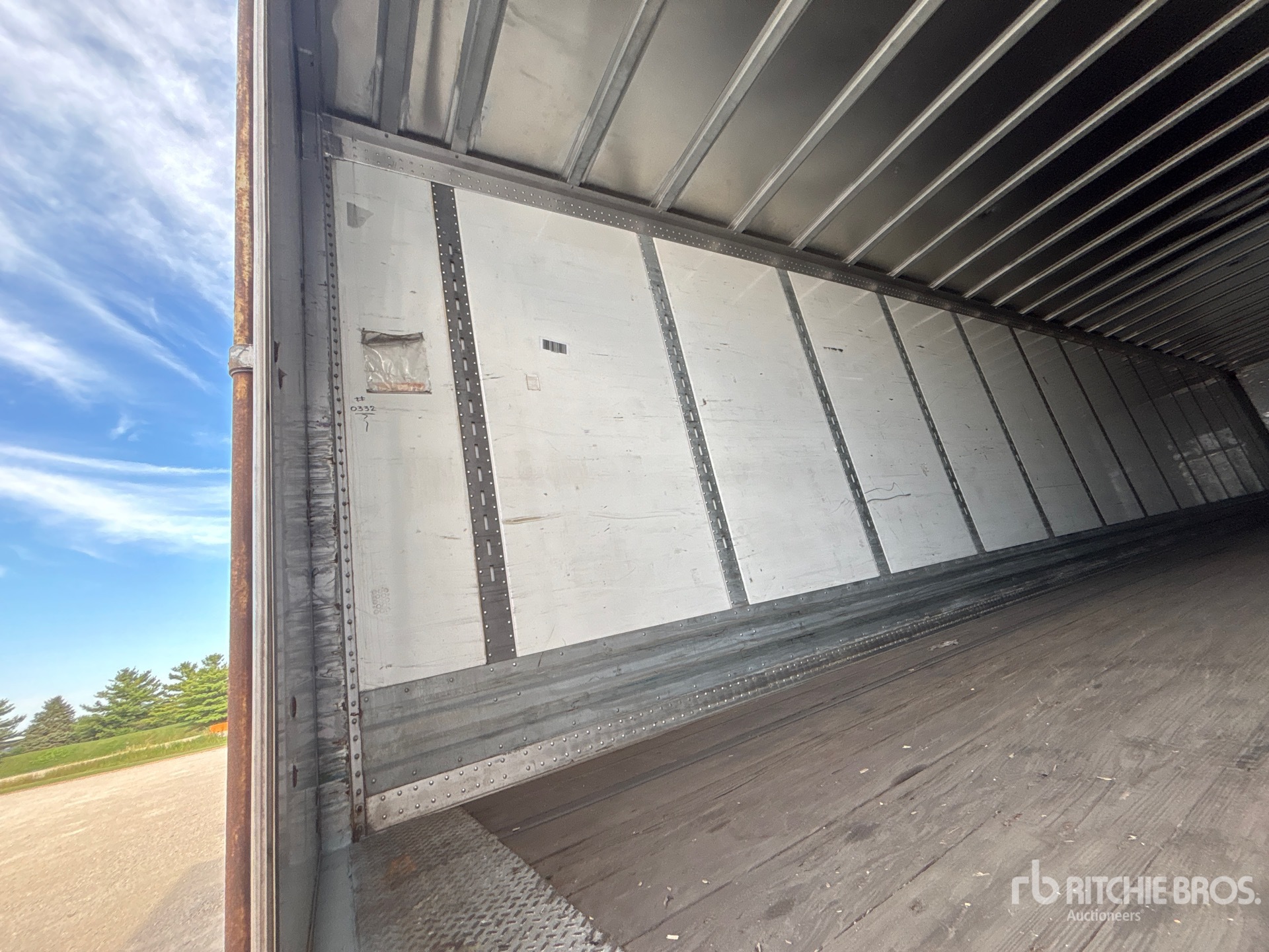2022 Atro 53 FT X 102 IN T/A