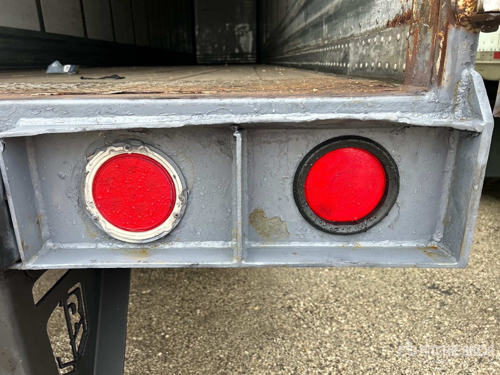 2022 Atro 53 FT X 102 IN T/A
