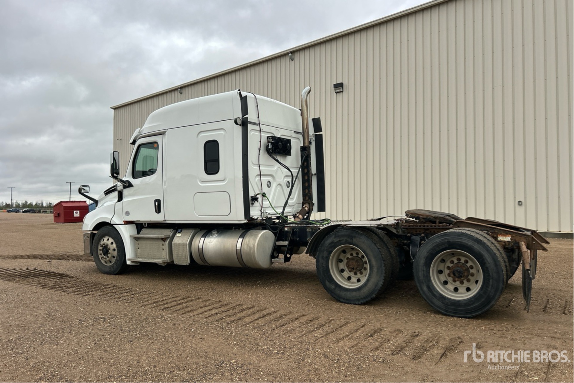2019 Freightliner CASCADIA 126