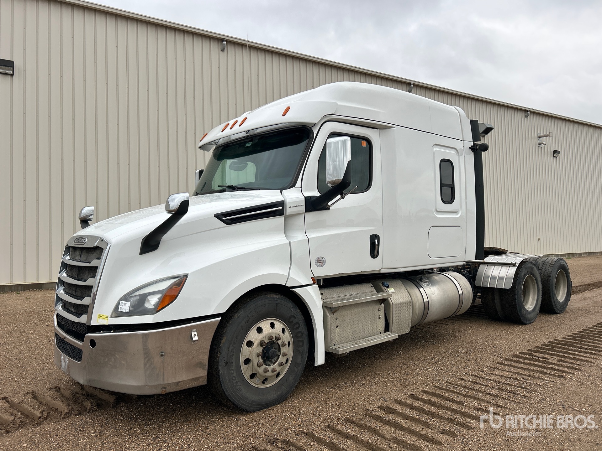 Photo of 2019 Freightliner CASCADIA 126