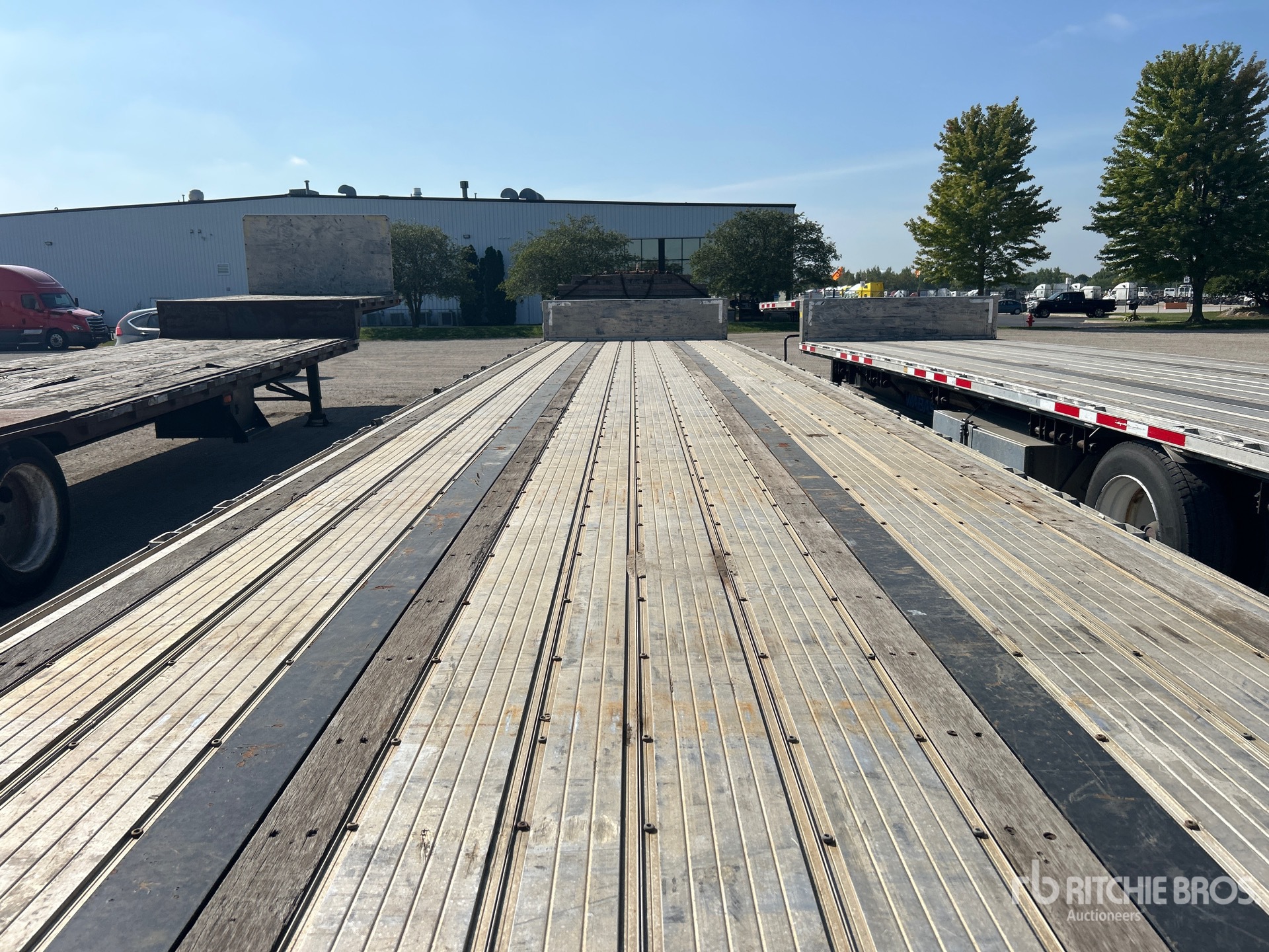 2023 Wabash 53 FT T/A SPREAD AXLE
