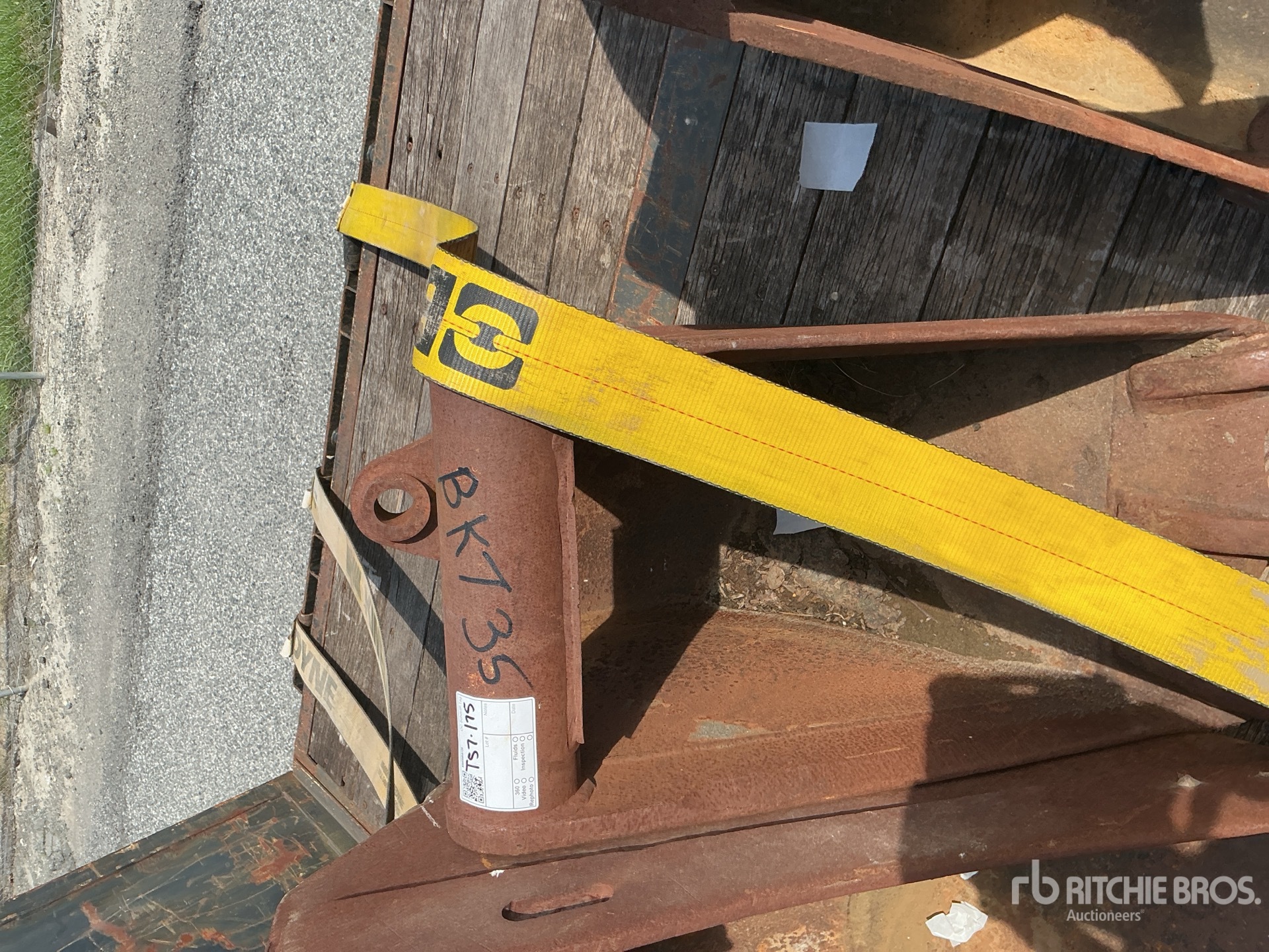 Wain Roy 18 IN - FITS CAT 446