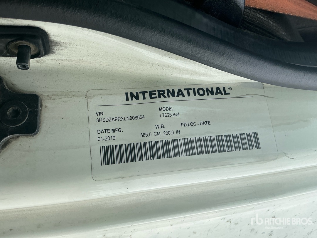 2020 International LT625