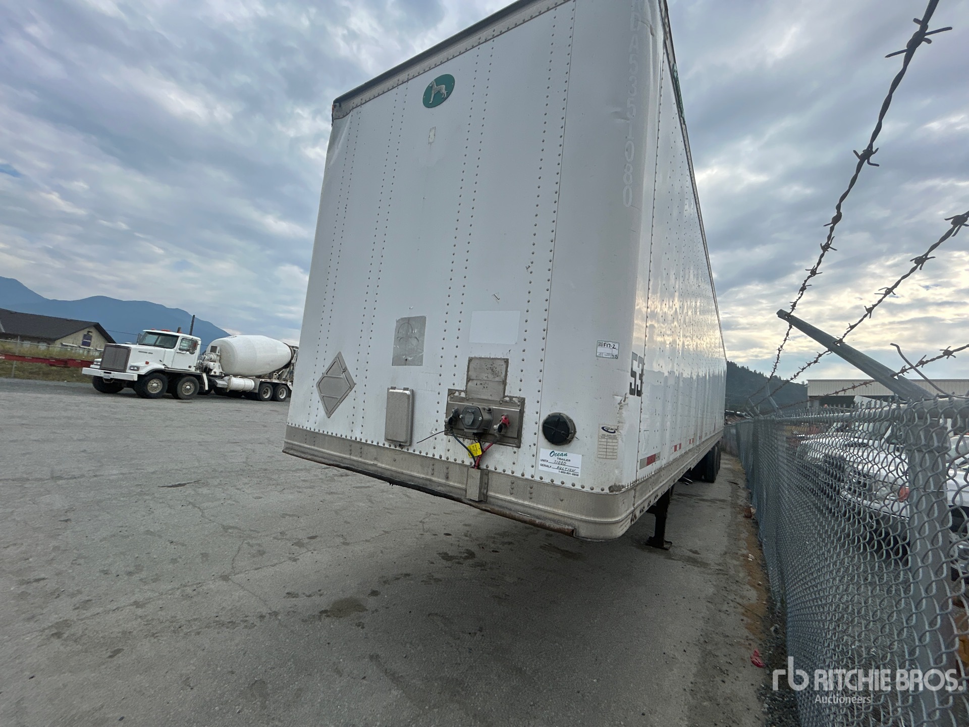2005 Great Dane 53 FT X 102 IN TRI/A