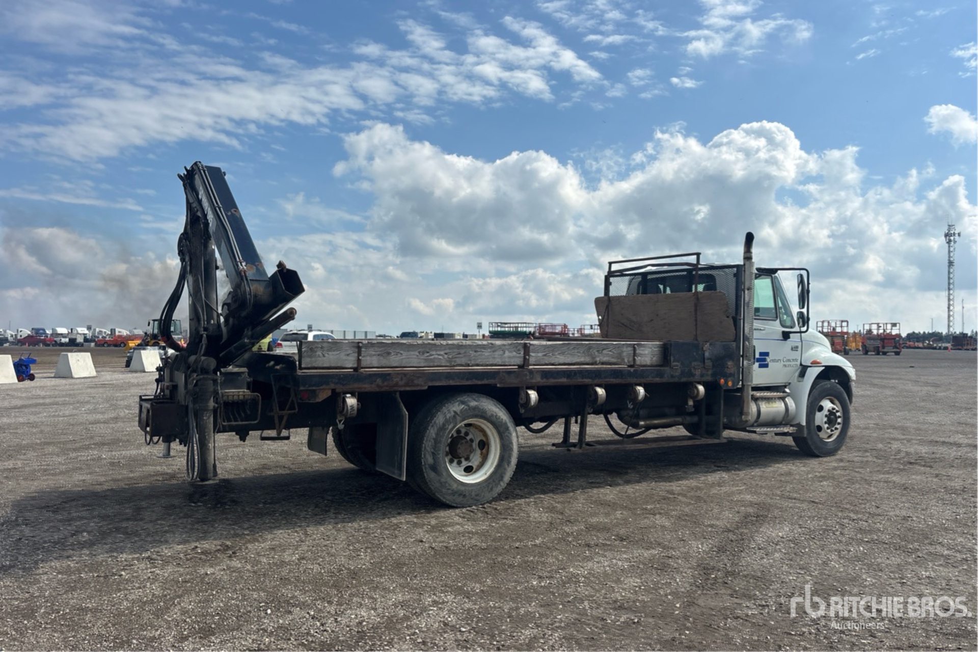 2007 International 4400