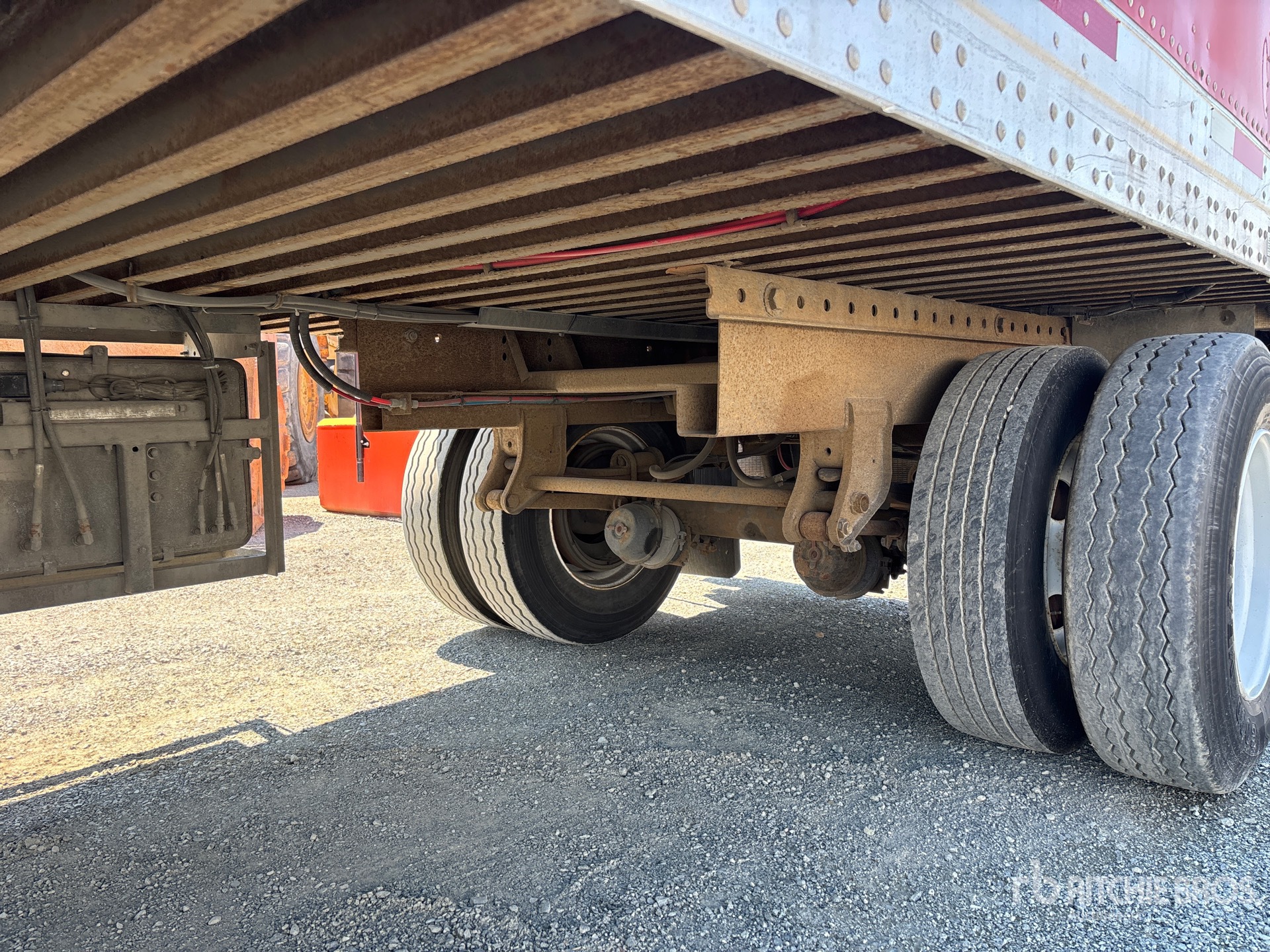 2009 Trailmobile 28 FT S/A HEATED