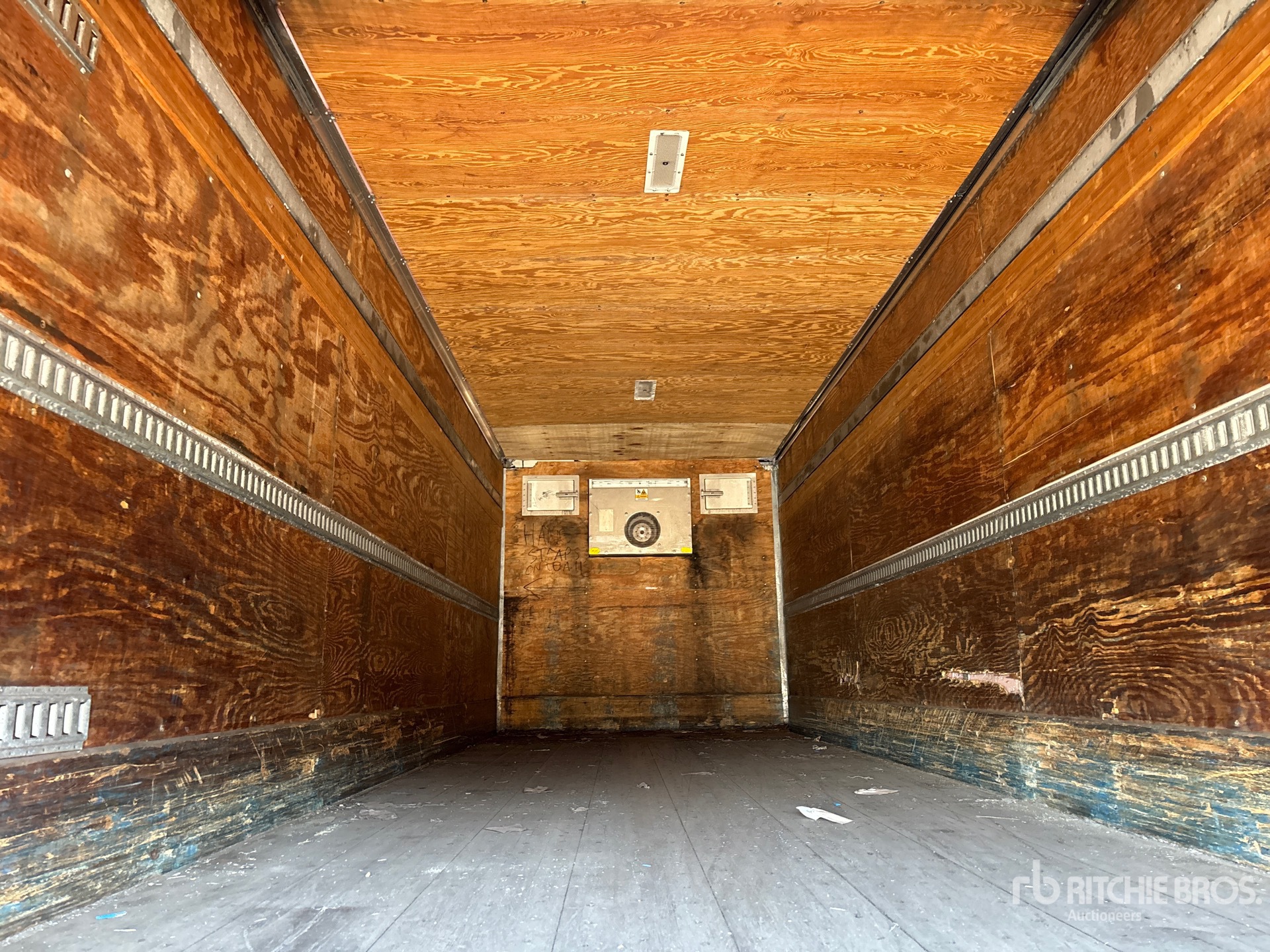 2009 Trailmobile 28 FT S/A HEATED