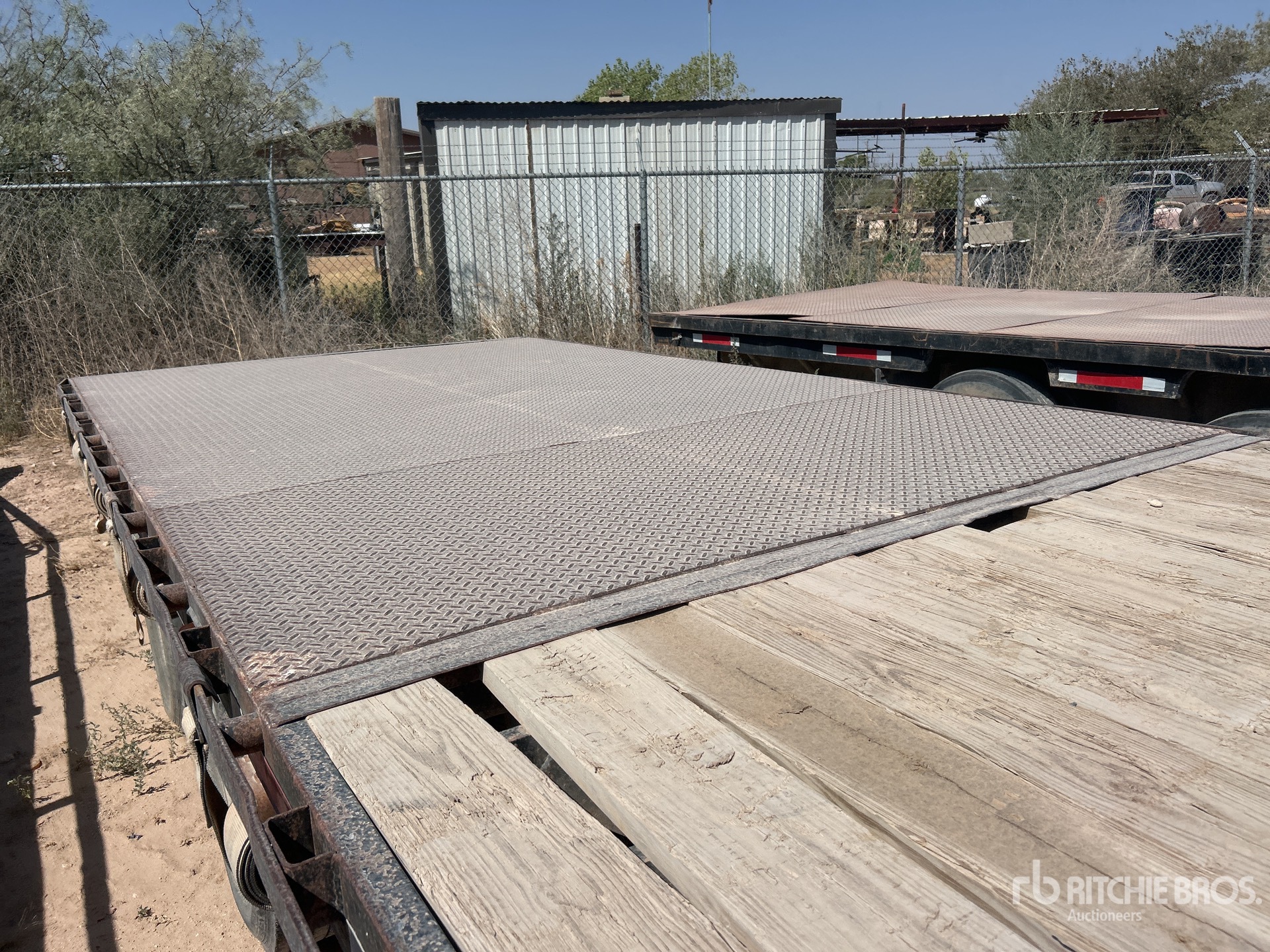 2007 Maxey 24 ft T/A Gooseneck