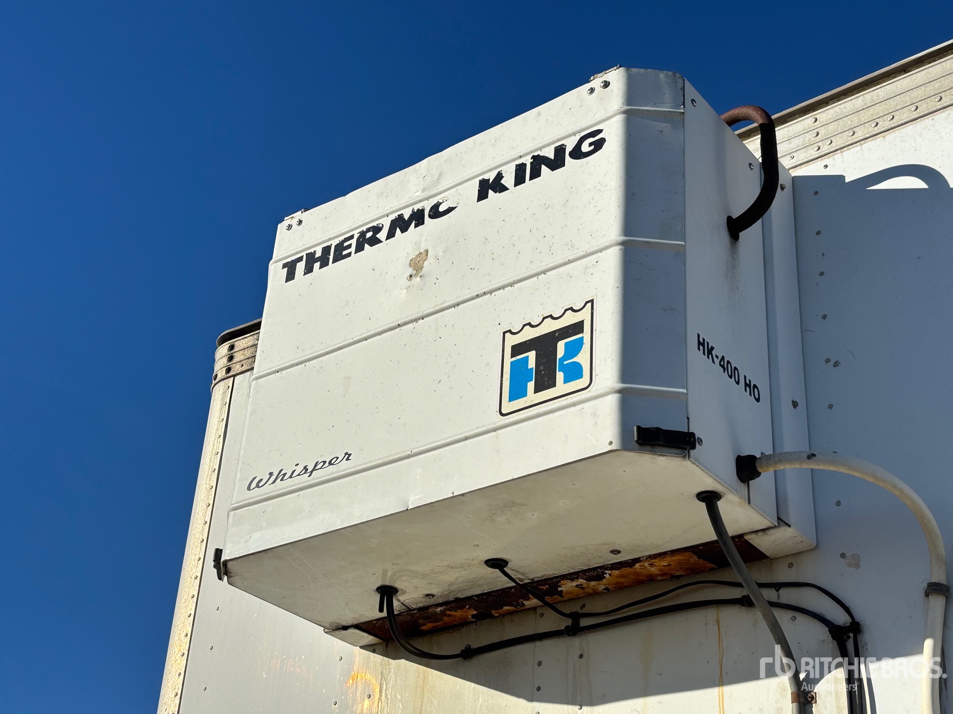 2012 Vanguard 53 FT X 102 IN TRI/A HEATED