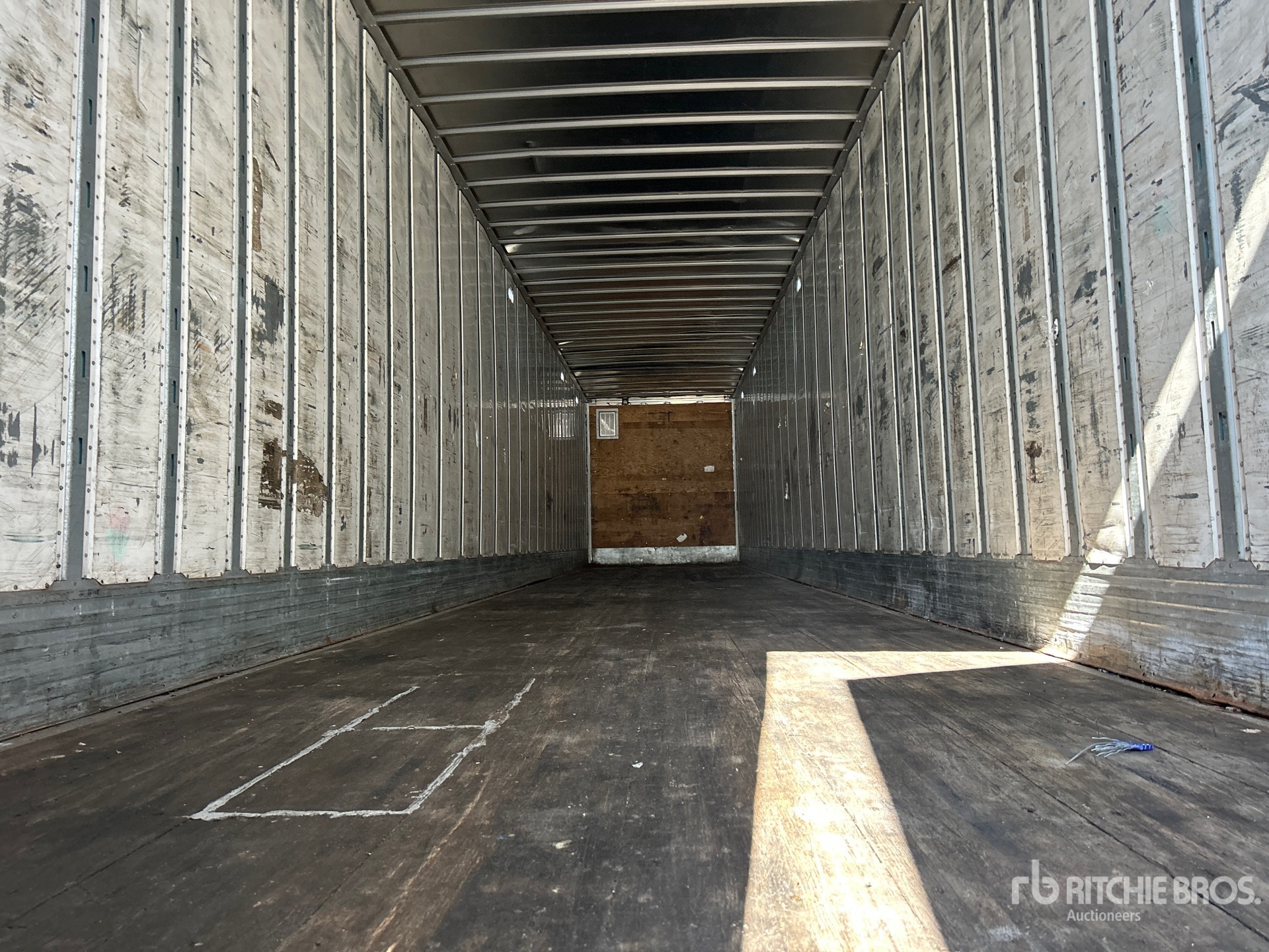 2012 Utility 53 ft x 102 in T/A