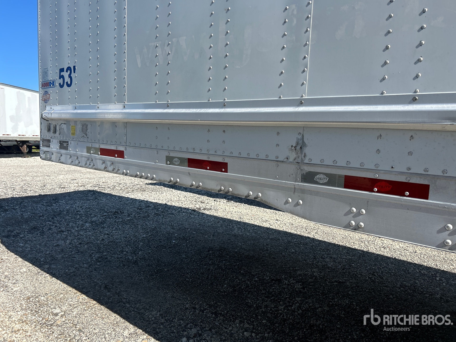 2012 Utility 53 ft x 102 in T/A