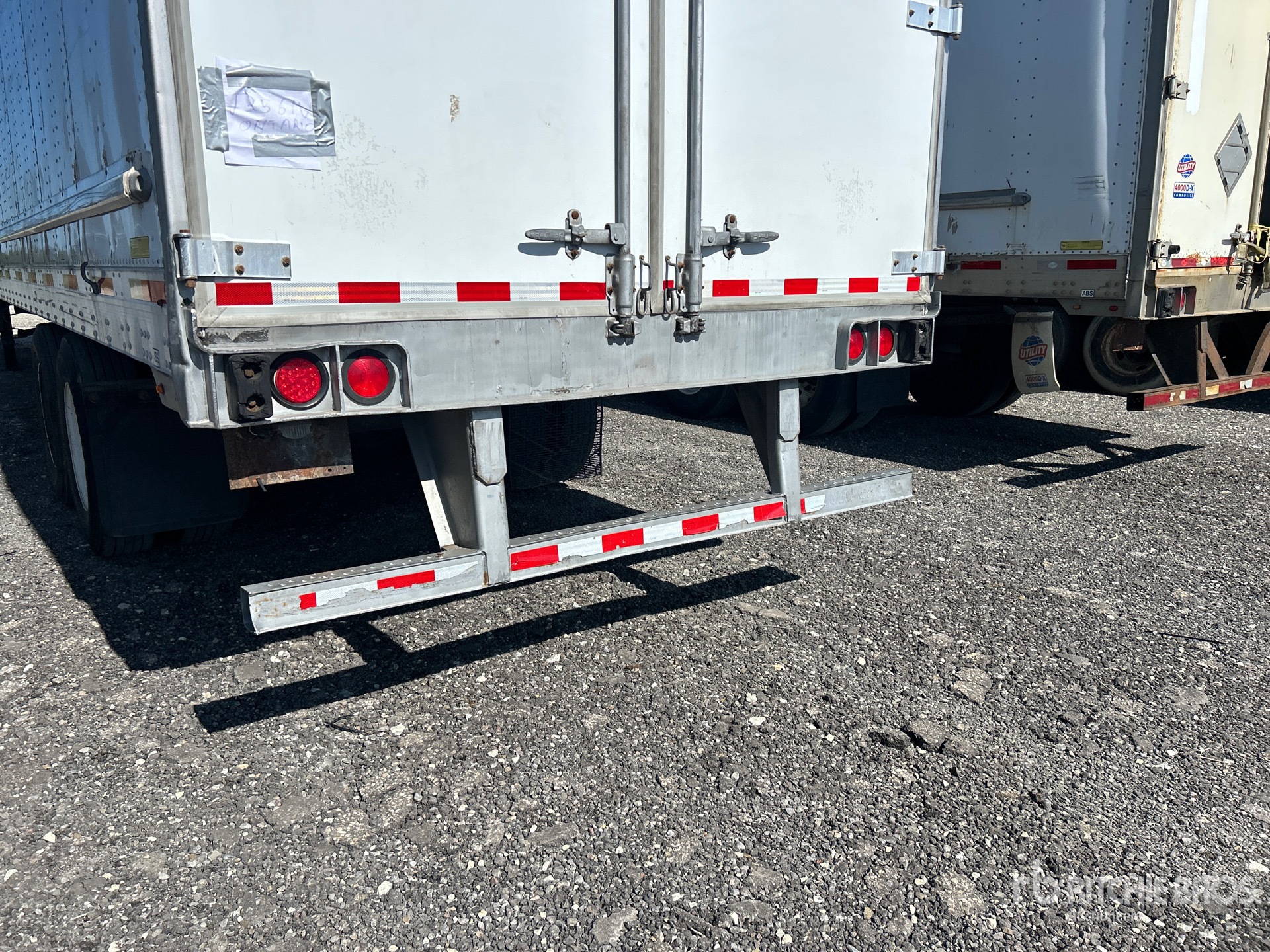 2012 Utility 53 ft x 102 in T/A