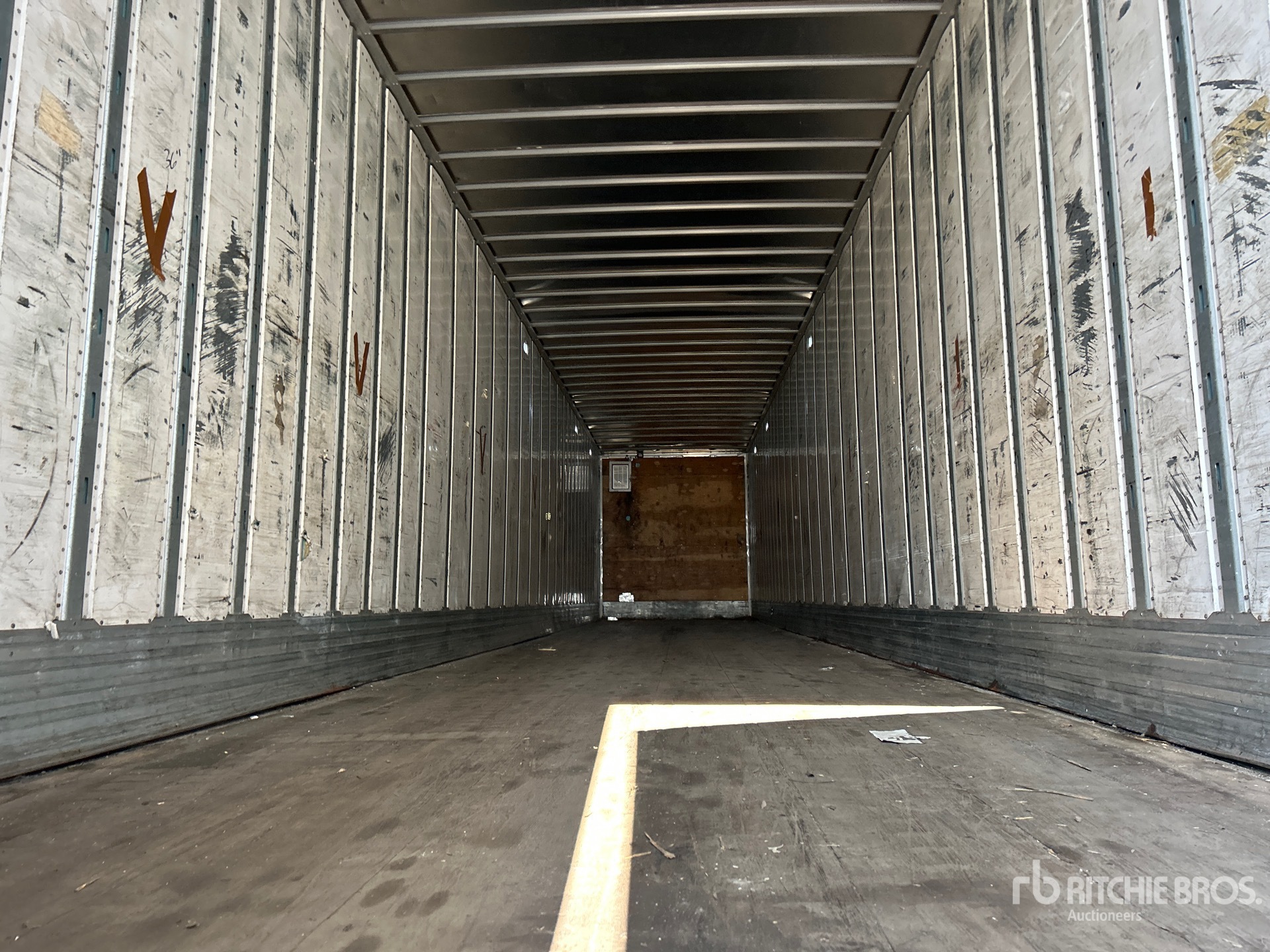 2012 Utility 53 ft x 102 in T/A