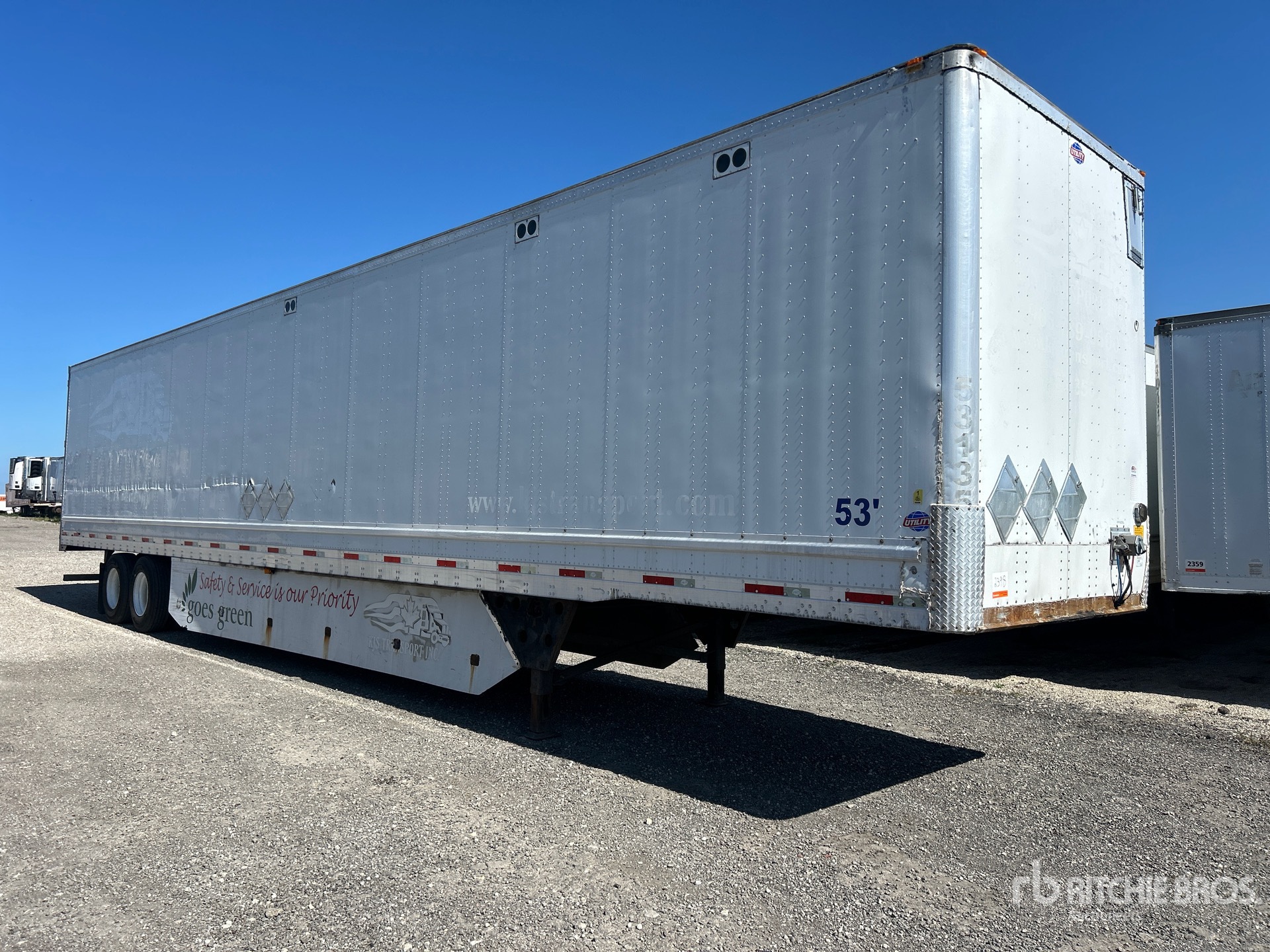 2013 Utility 53 ft x 102 in T/A