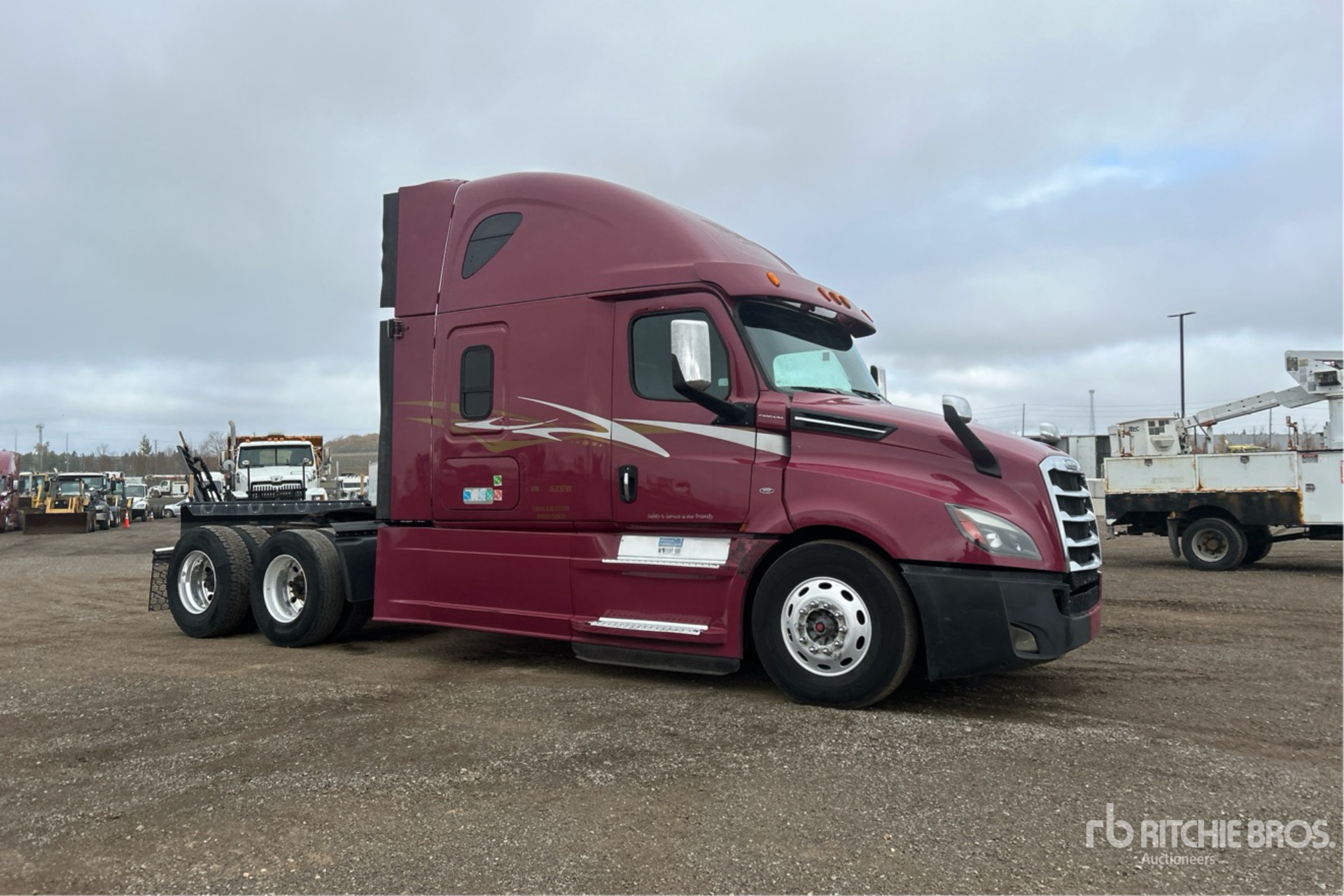 2018 Freightliner CASCADIA 126