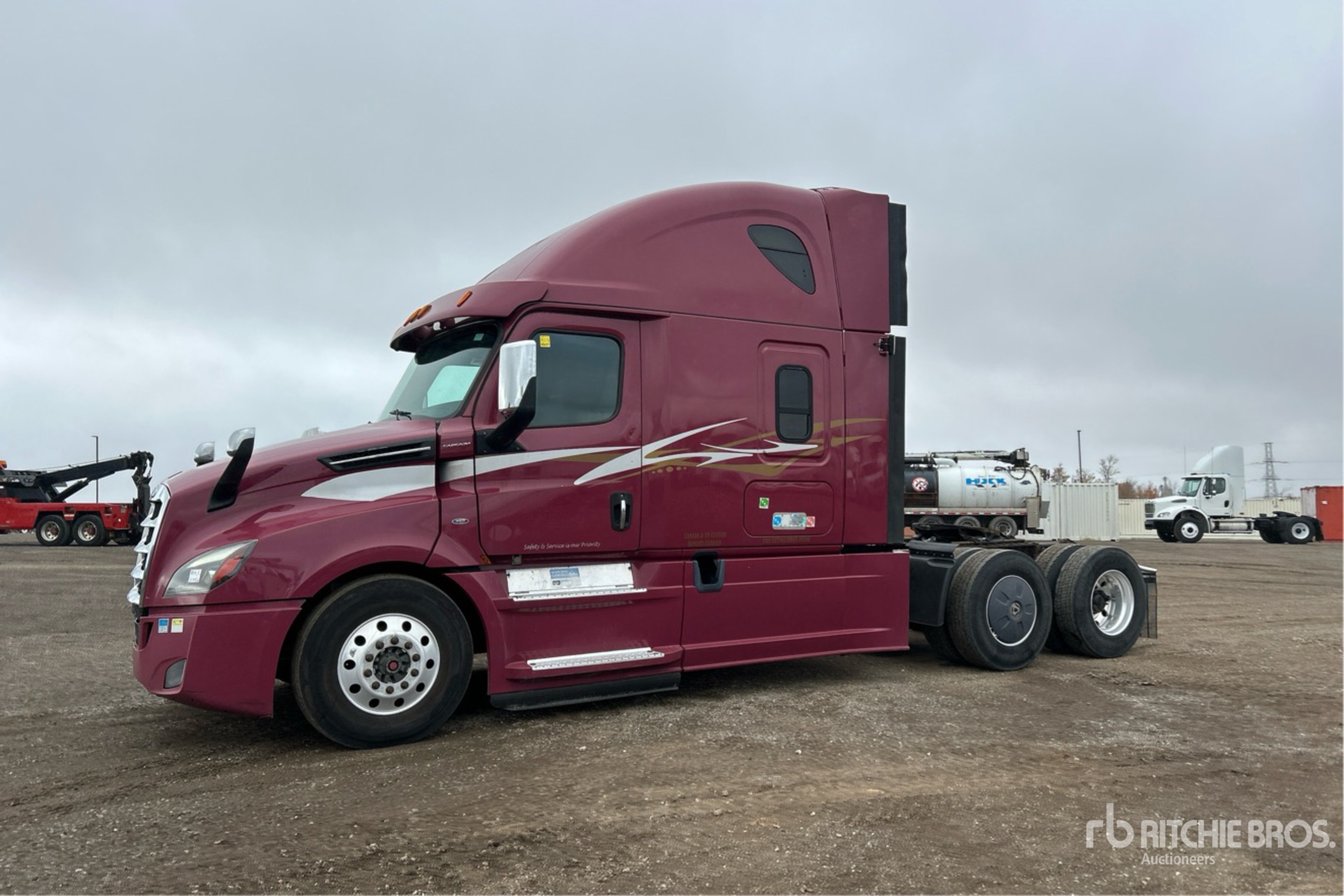 2018 Freightliner CASCADIA 126