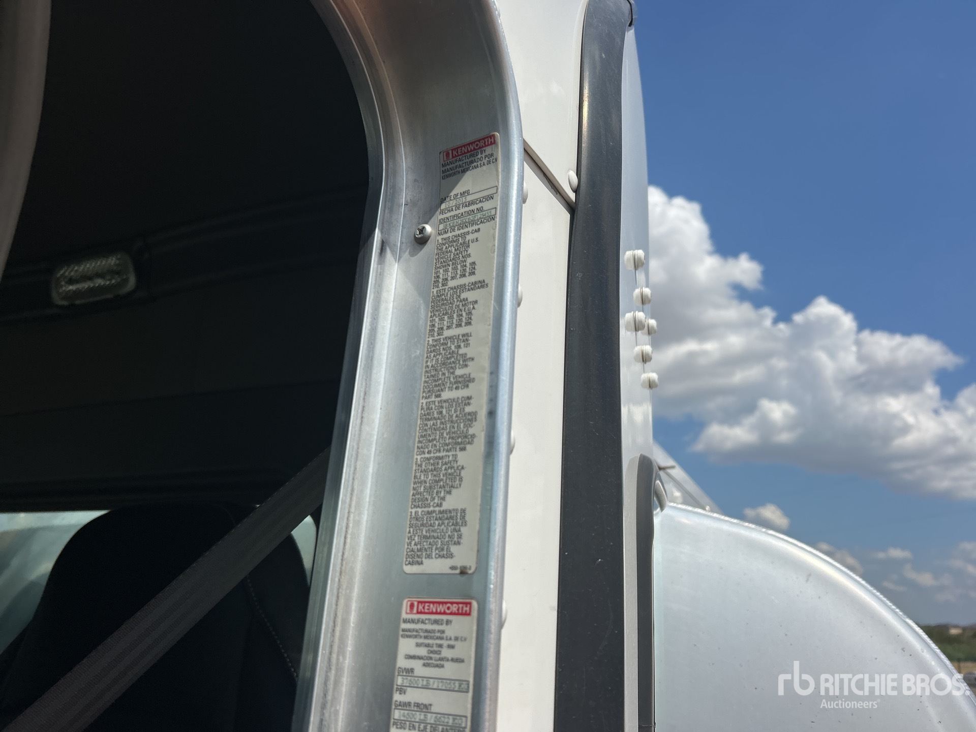 Photo of 2016 Kenworth T440
