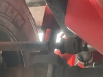 Hydraulics with Frame Leveling Cylinders