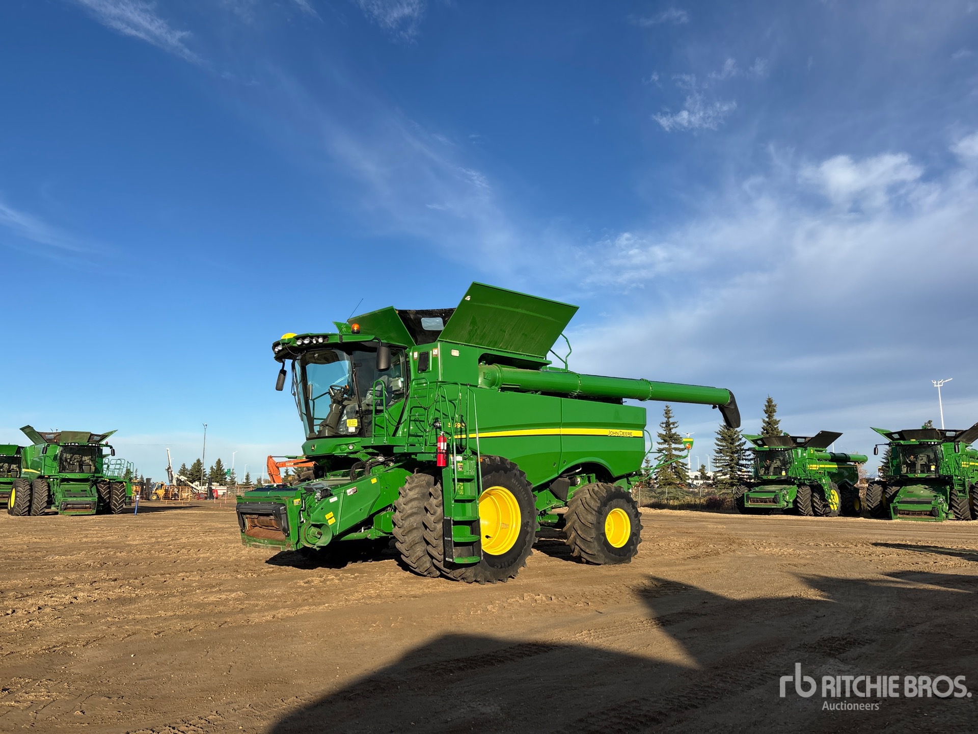 2017 John Deere S690