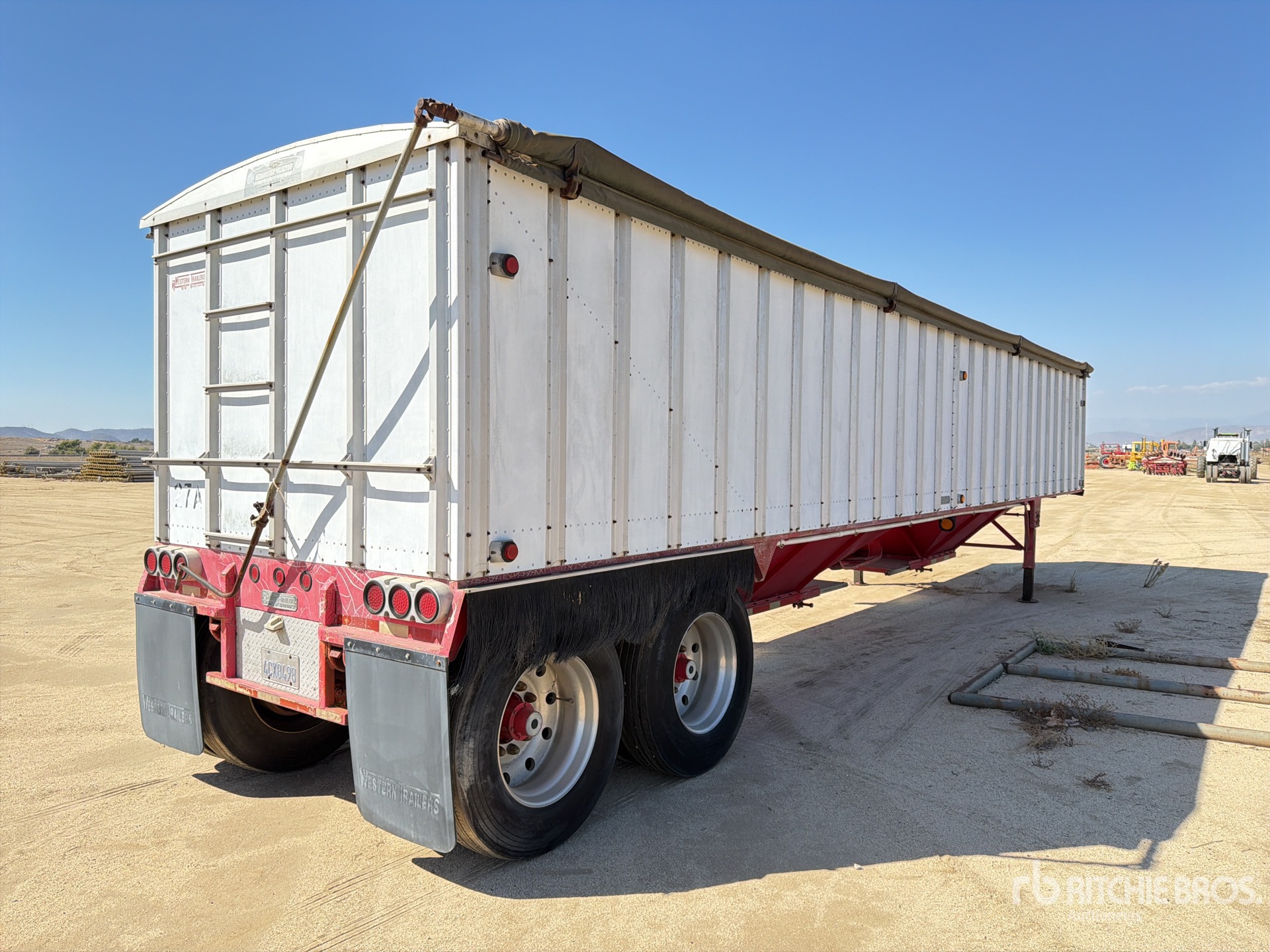 1990 Western 40 ft T/A