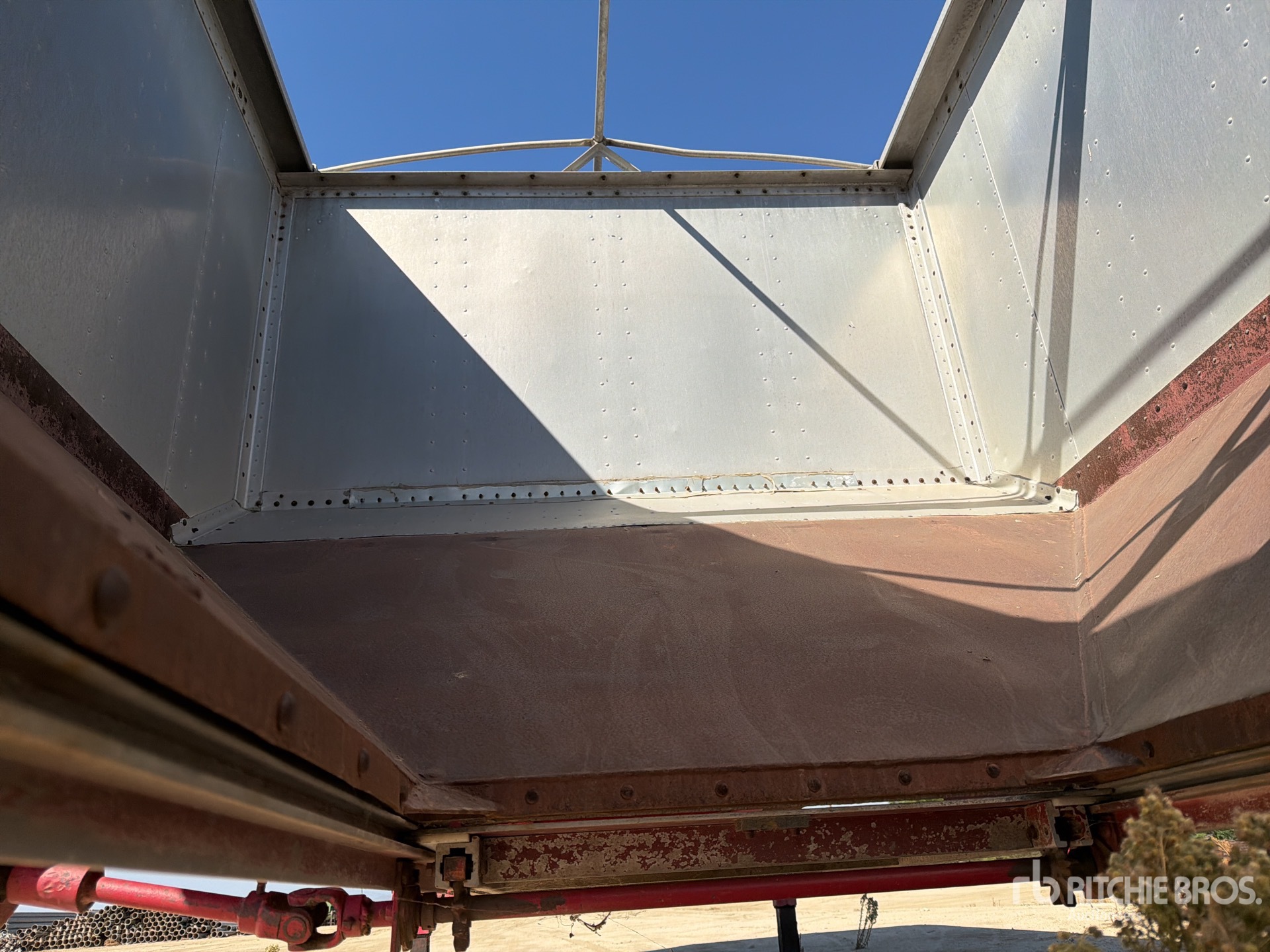 1990 Western 40 ft T/A