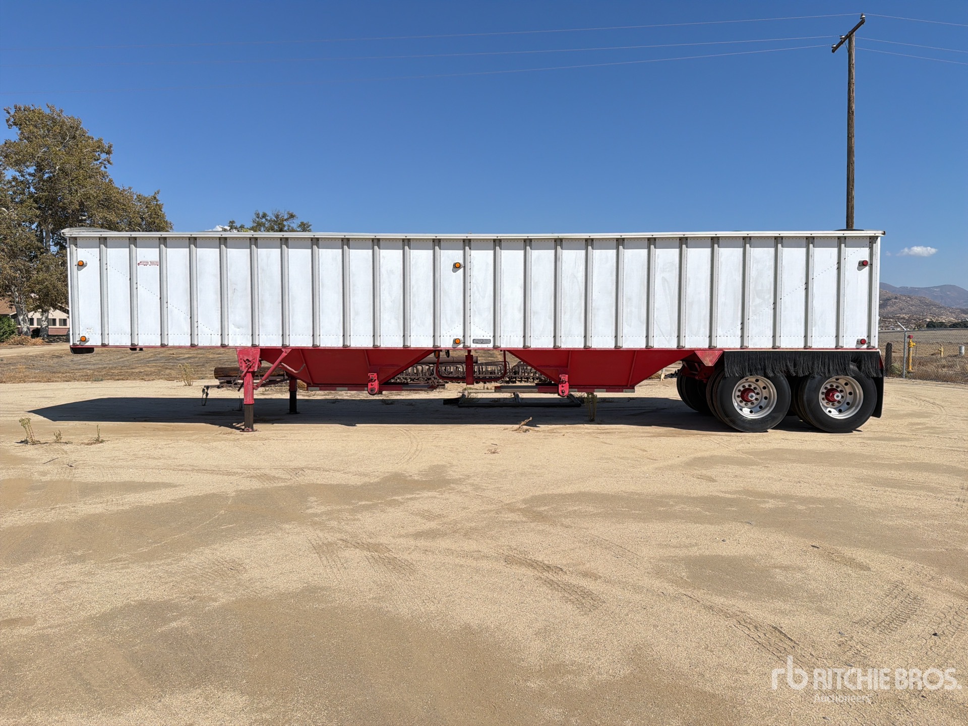 1990 Western 40 ft T/A