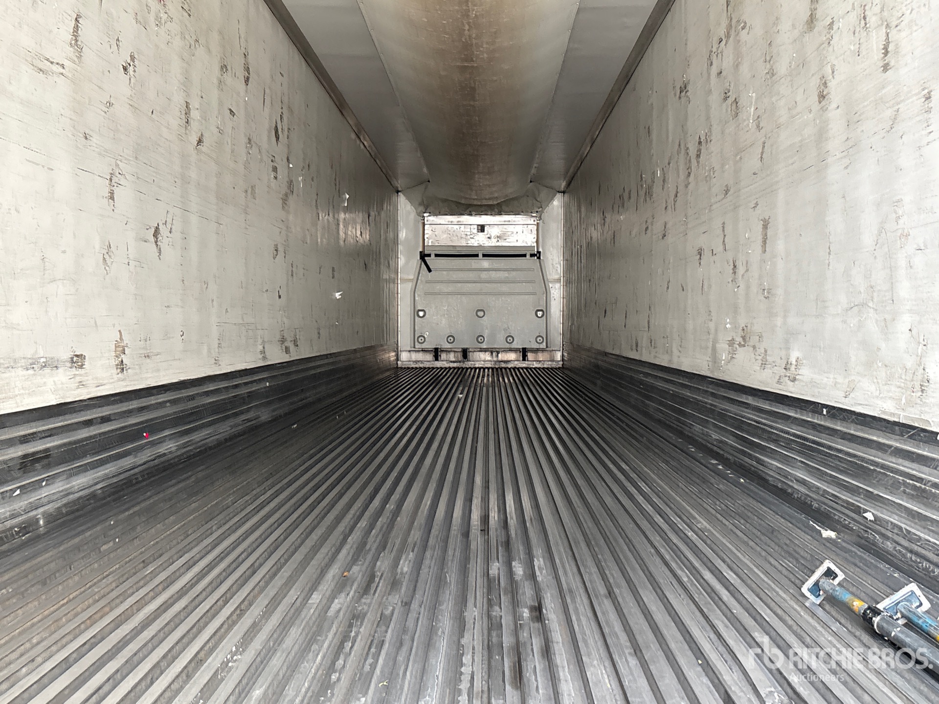 2010 Utility 53 FT T/A
