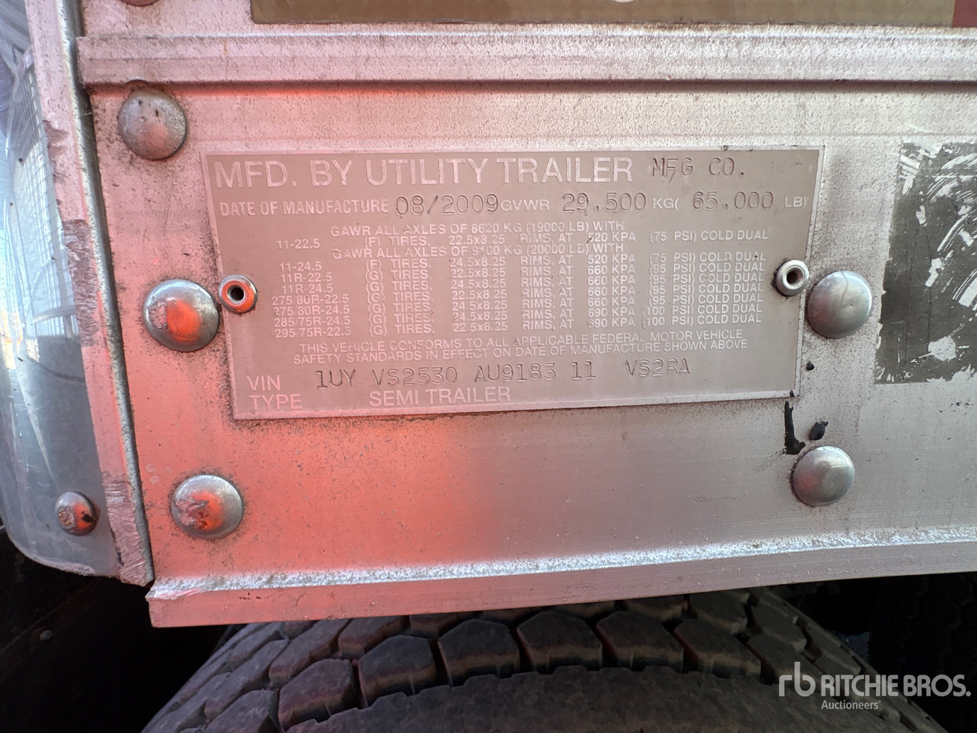 2010 Utility 53 FT T/A