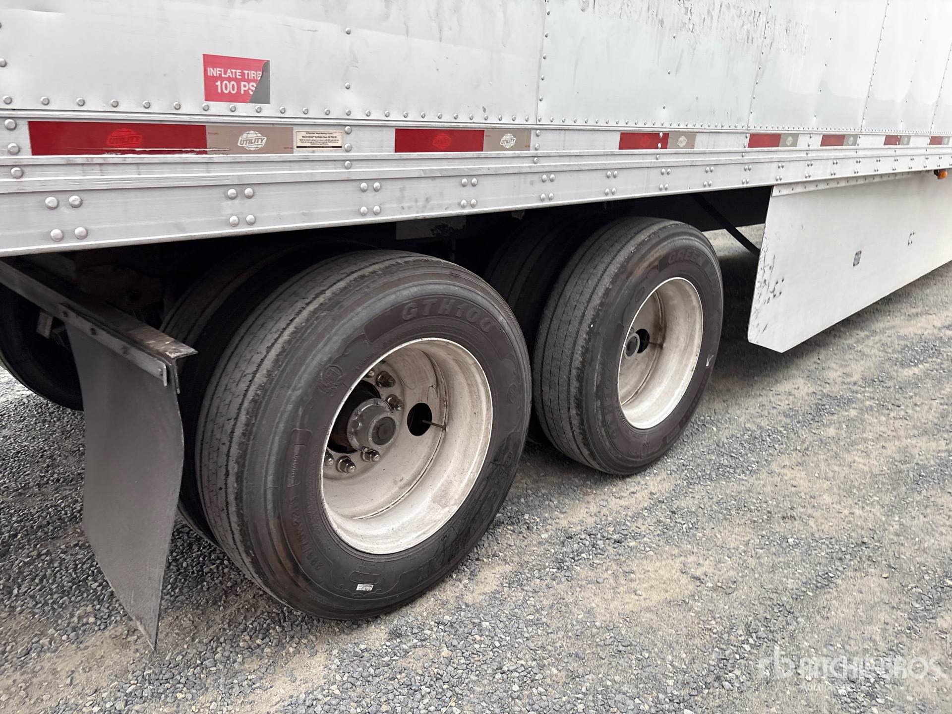 2013 Utility 53 FT T/A CURTAIN SIDE MULTI -TEMP