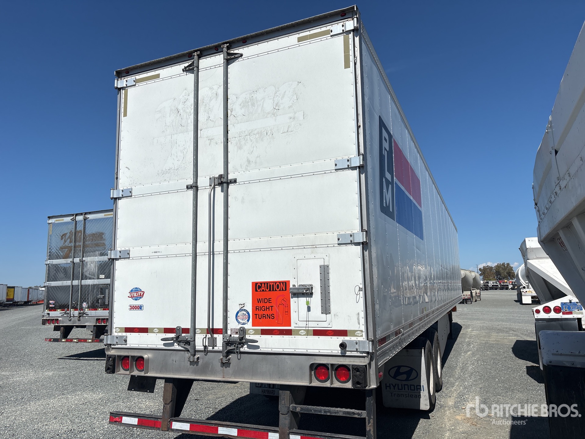 2013 Utility 53 FT T/A
