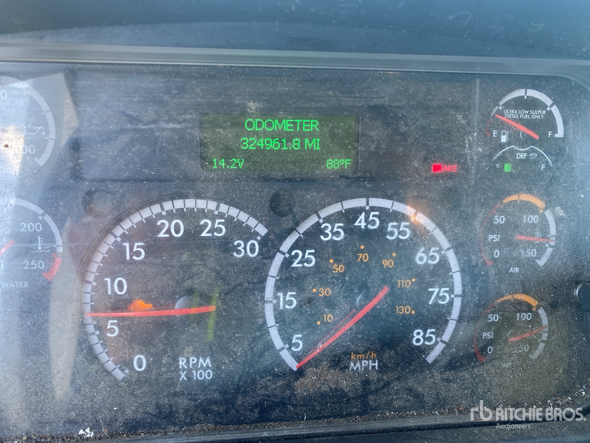 2018 Freightliner M2 106