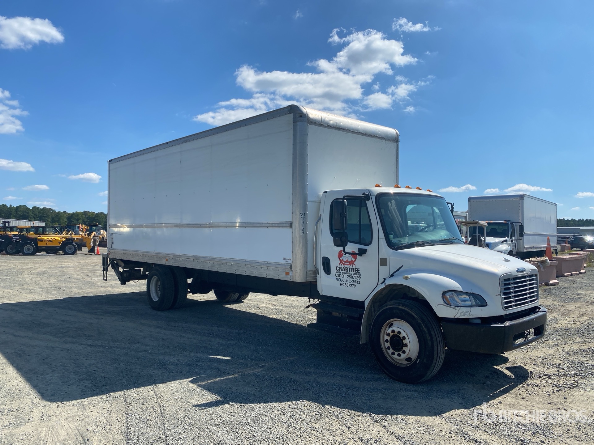 2018 Freightliner M2 106