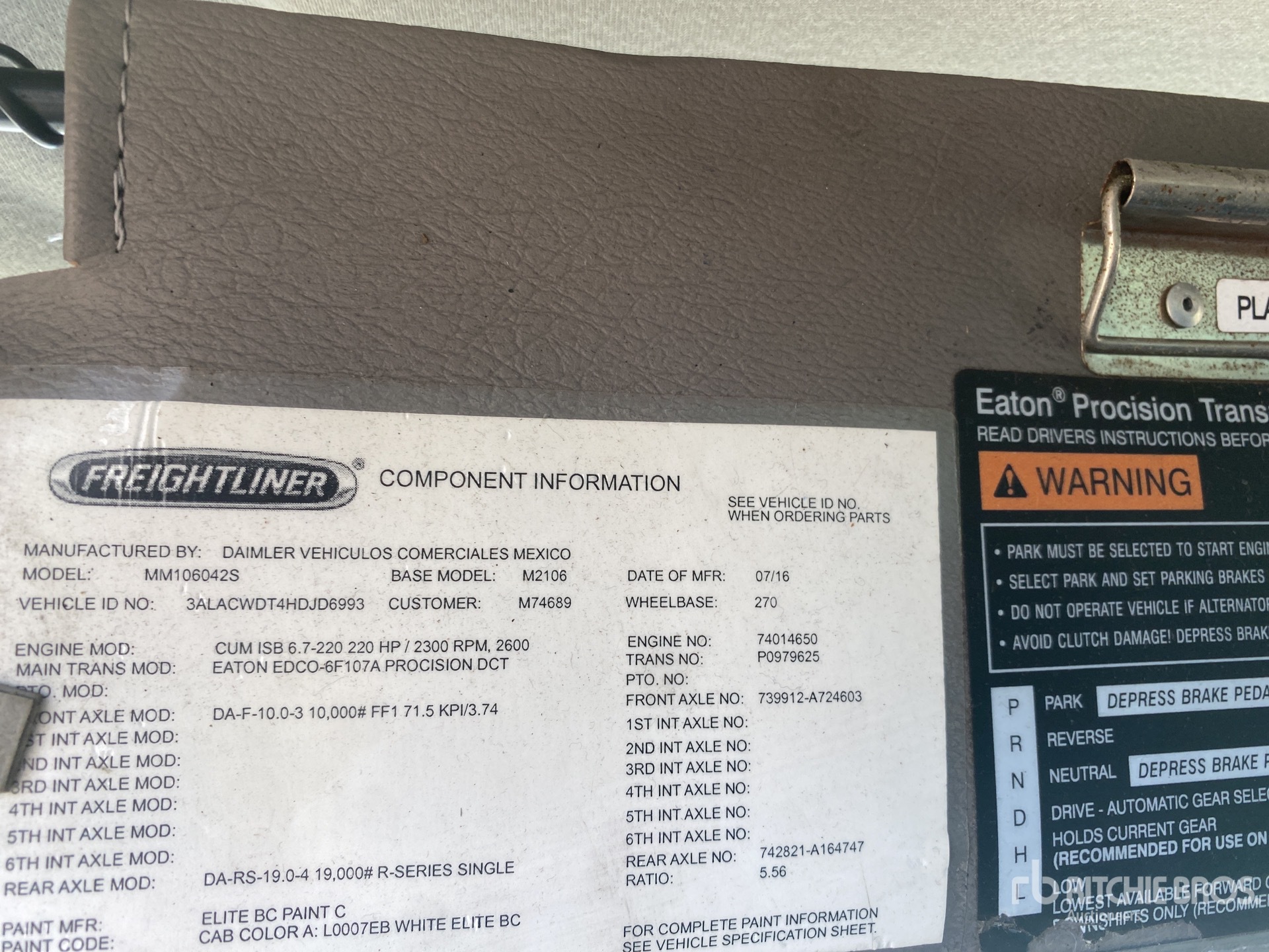 2017 Freightliner M2 106