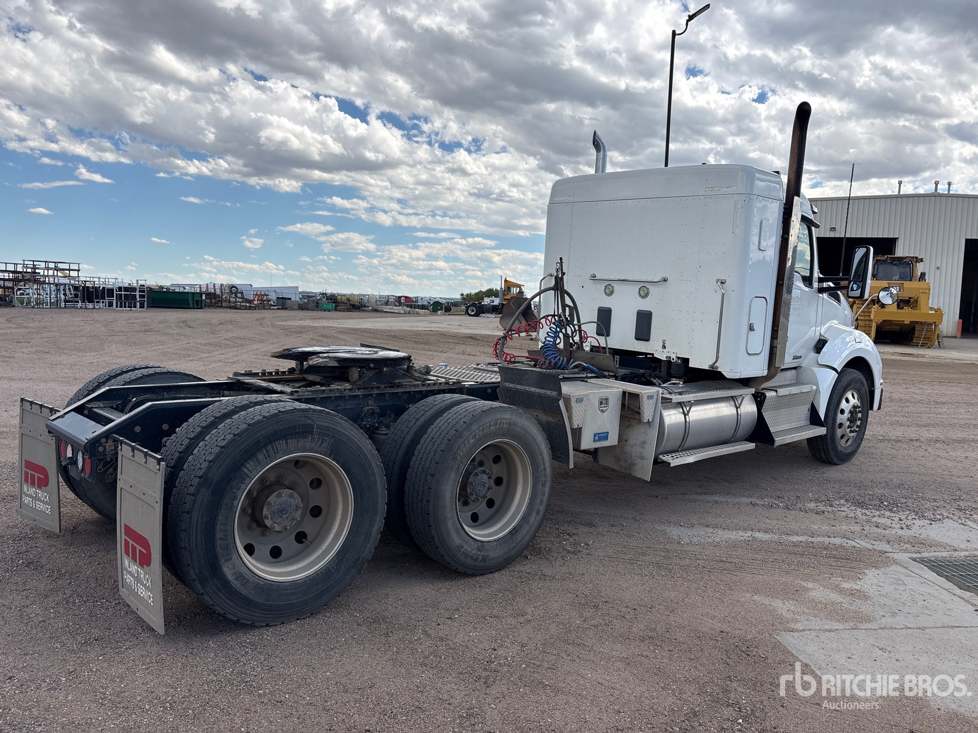 2017 Kenworth T880