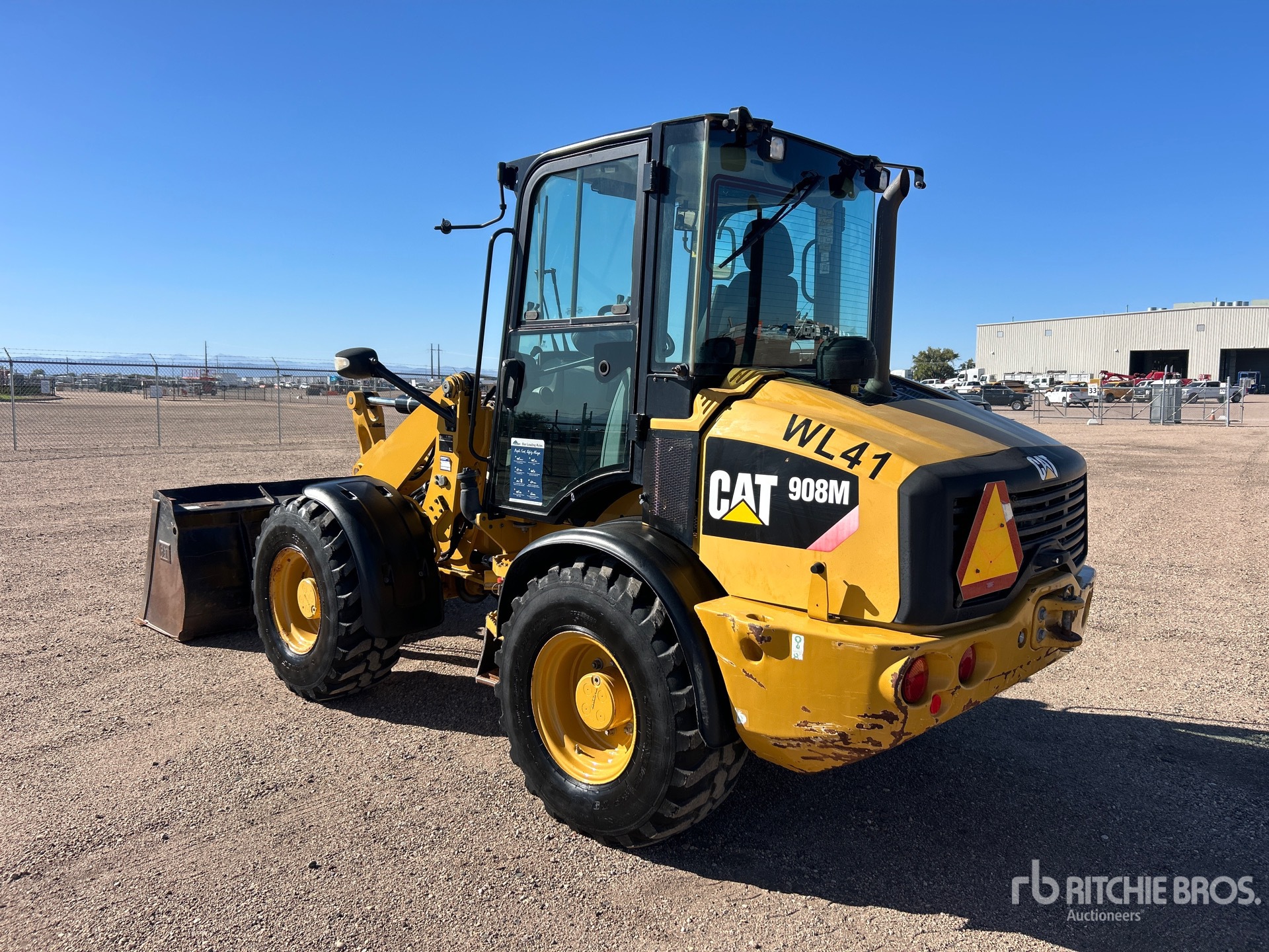 2019 Caterpillar 908M