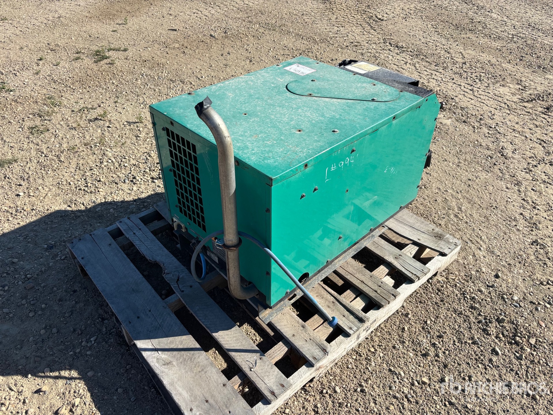 Onan 5 KW (INOPERABLE)