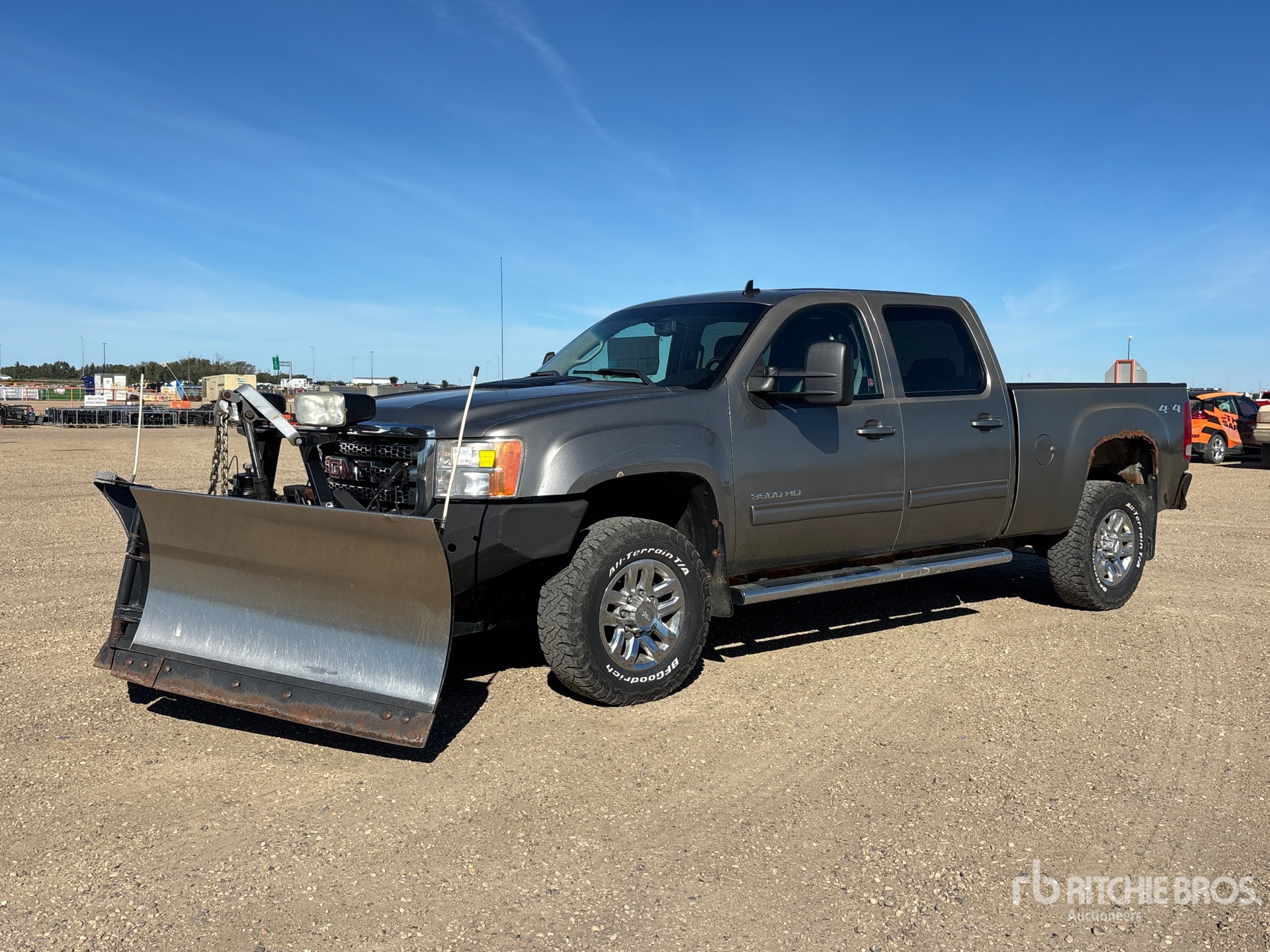 Photo of 2012 GMC SIERRA 3500HD