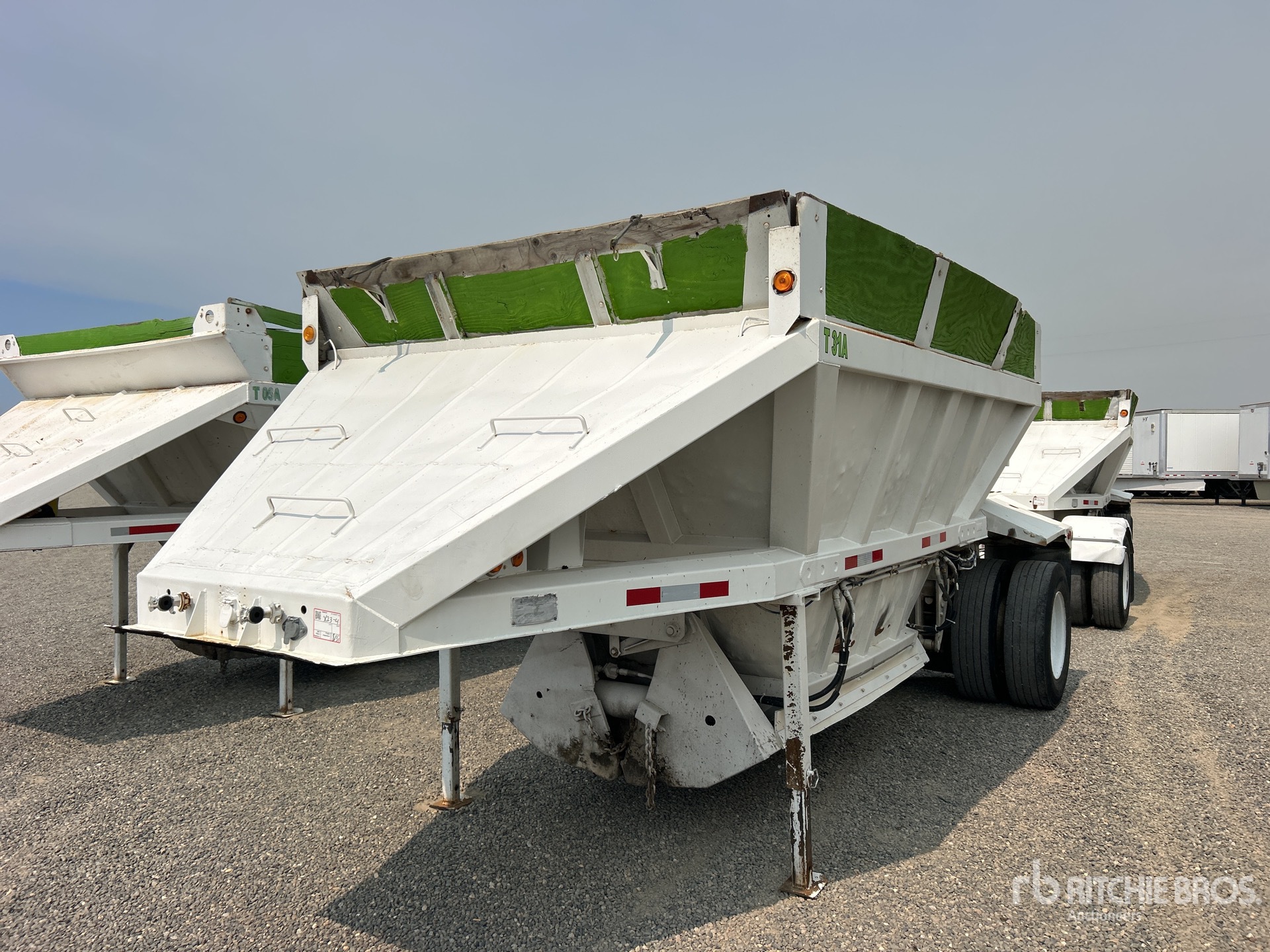 Photo of 1981 Fruehauf DES-F1-M11