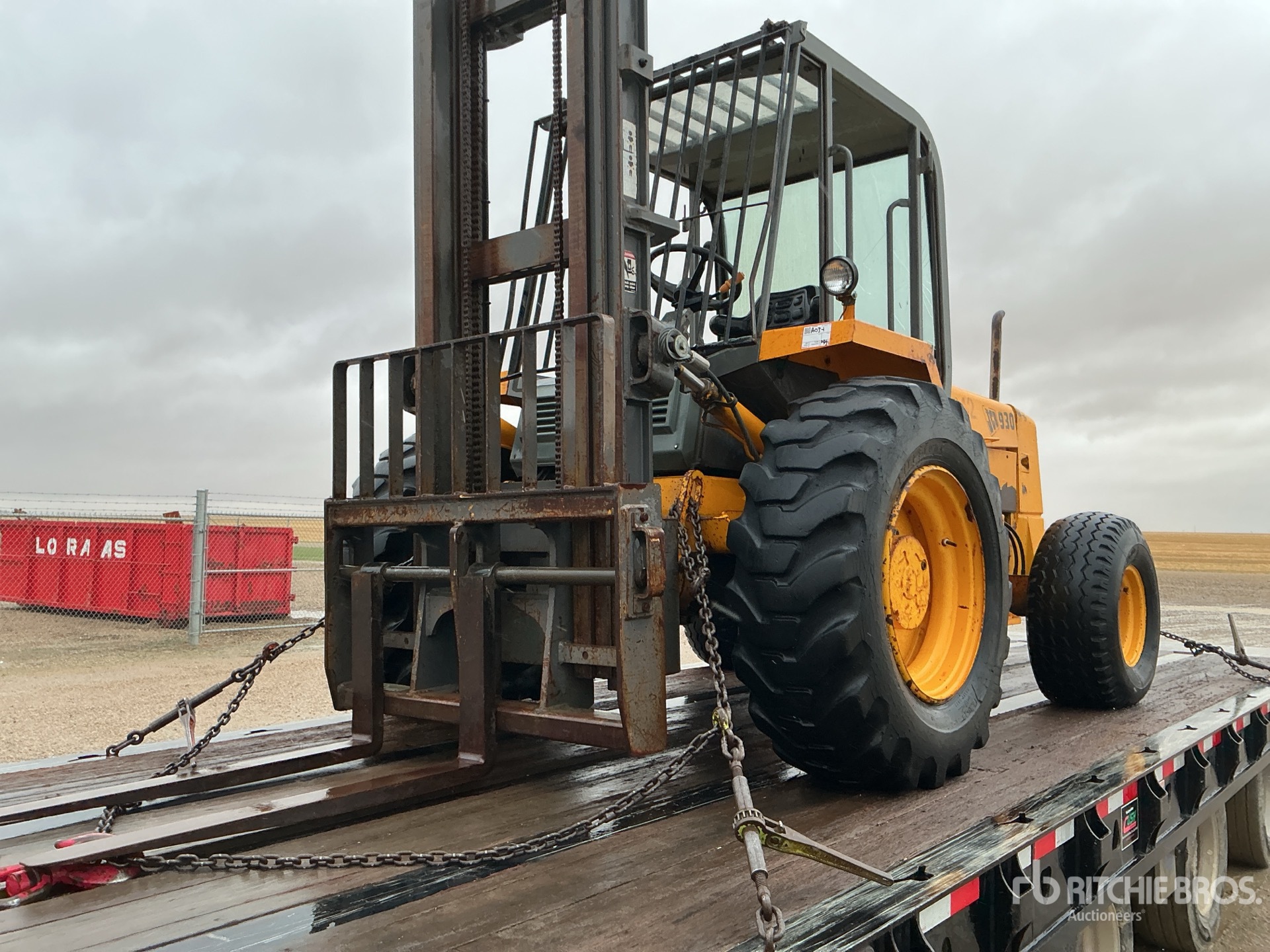 JCB 930