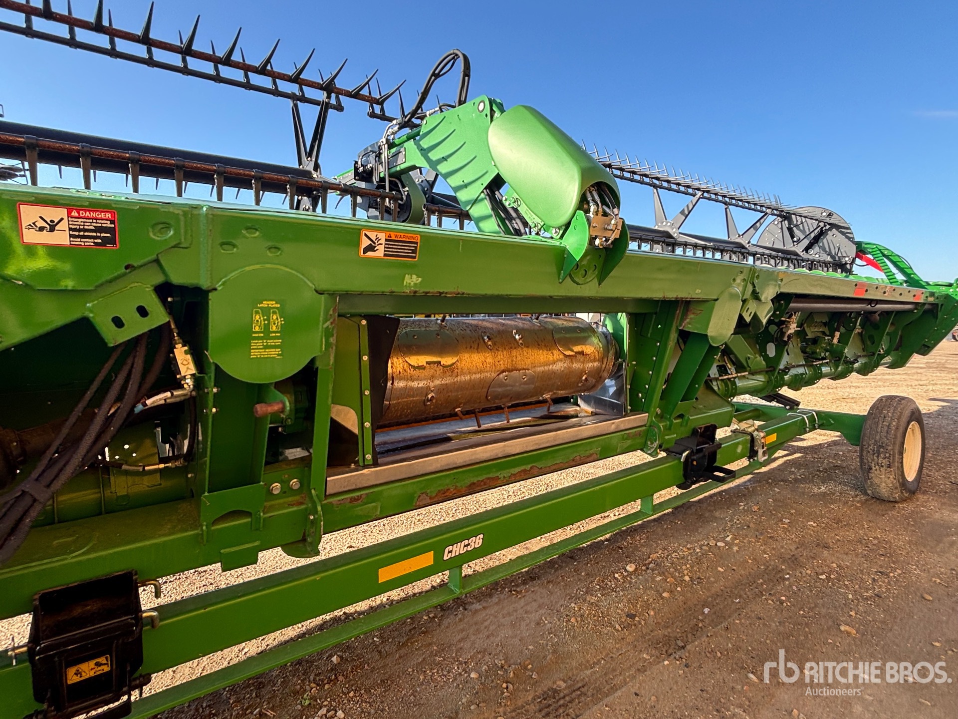 2017 John Deere 640 FD