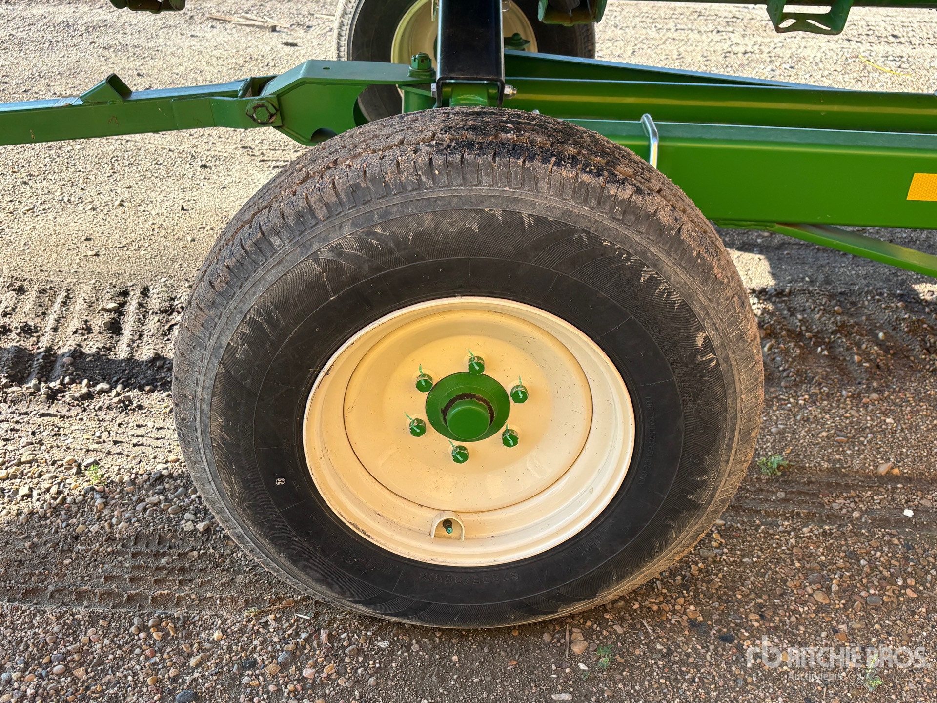 2017 John Deere 640 FD